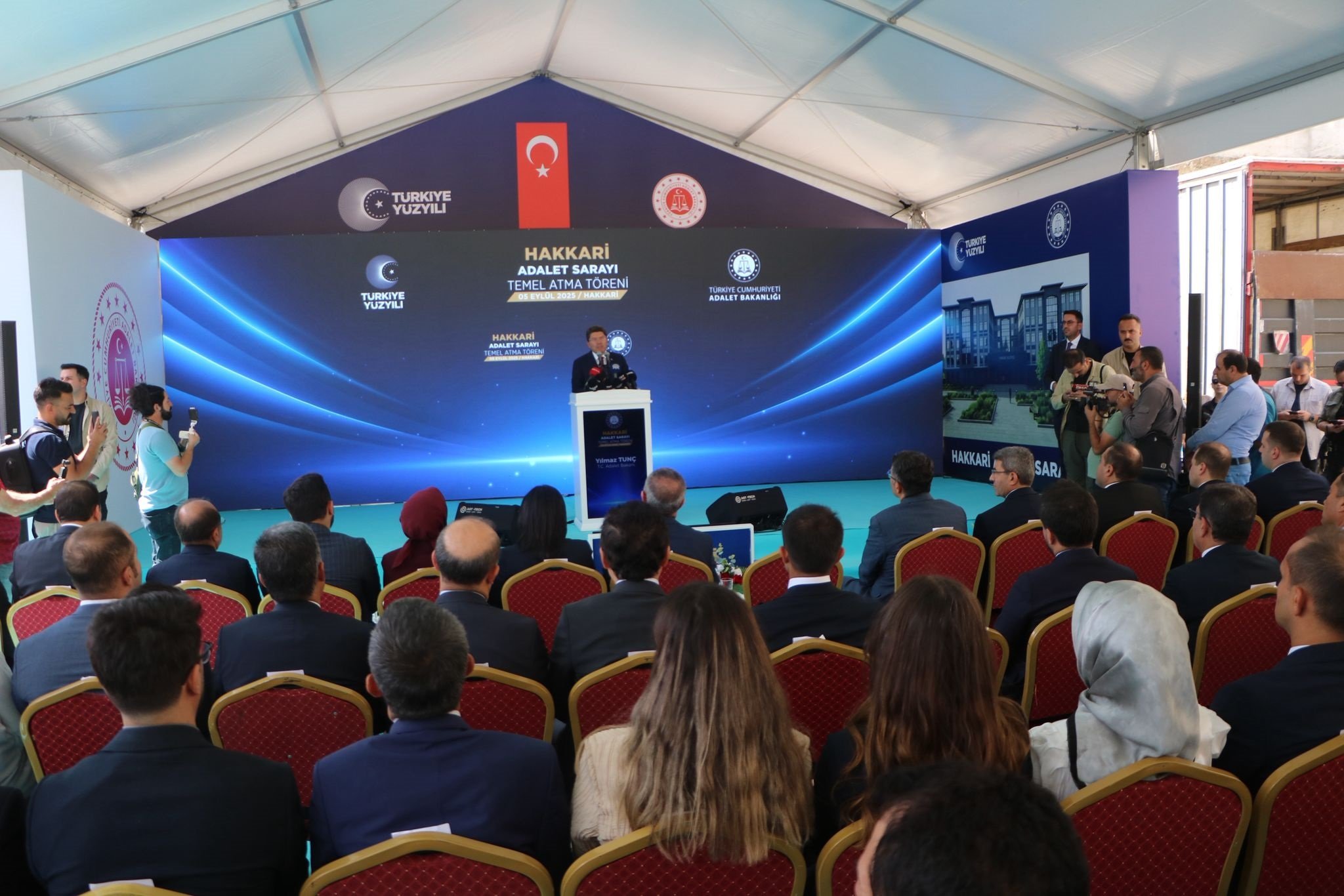 Adalet Bakanı Yılmaz Tunç temel atma töreni