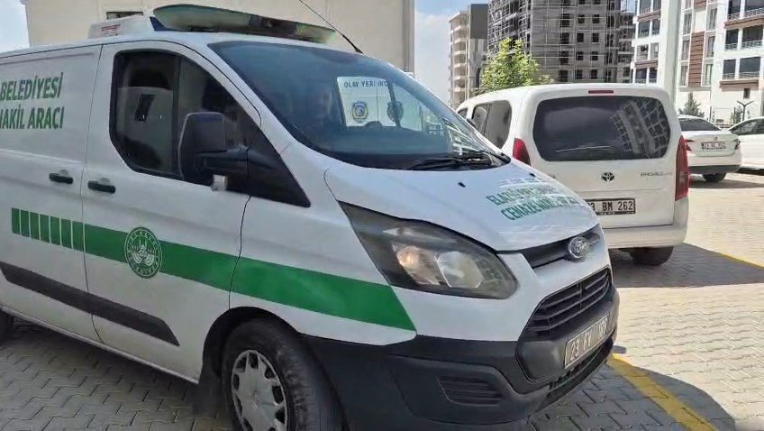 Sosyal Medya İlişkisi