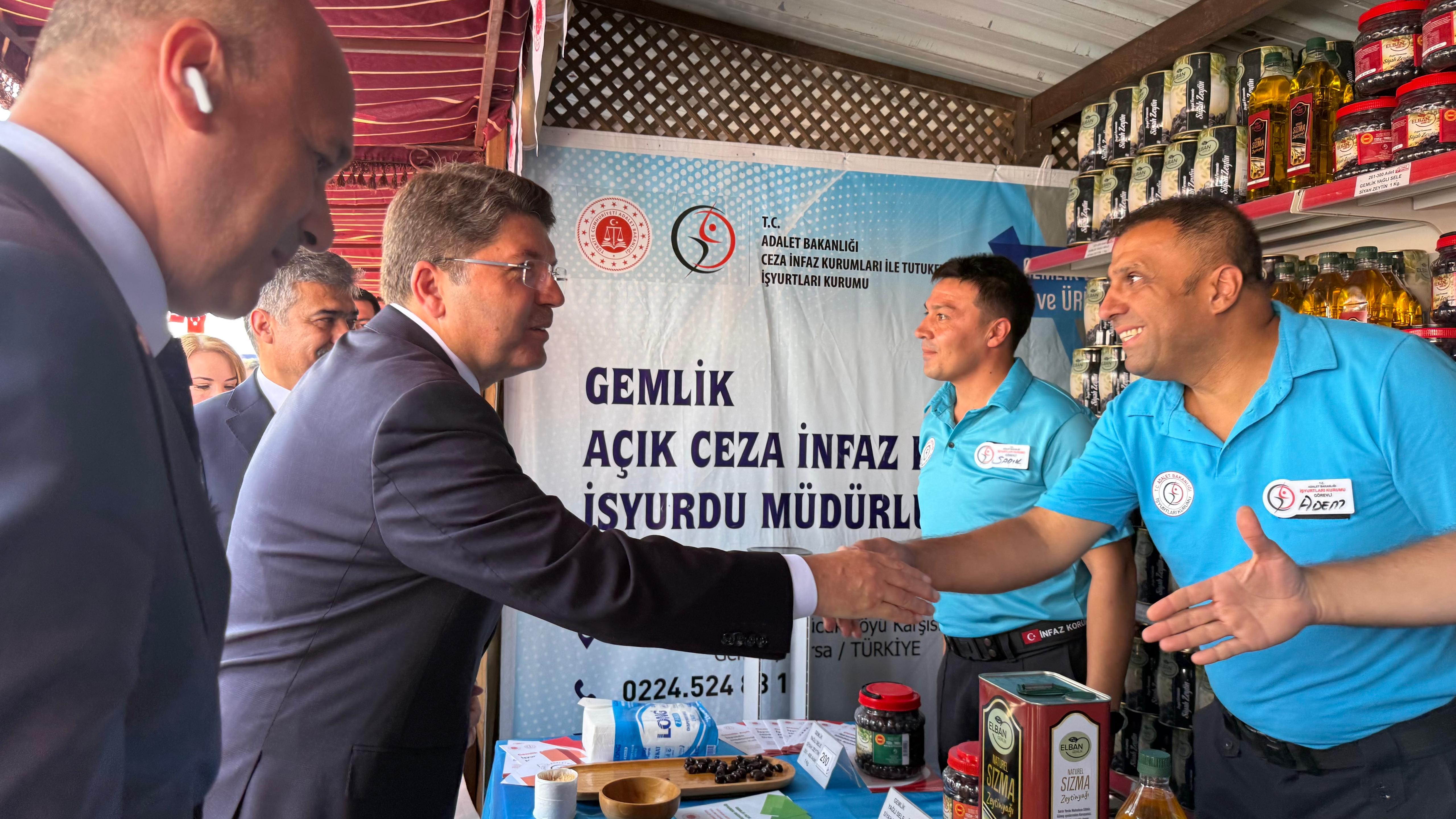 Adalet Bakanı Yılmaz Tunç konuşma