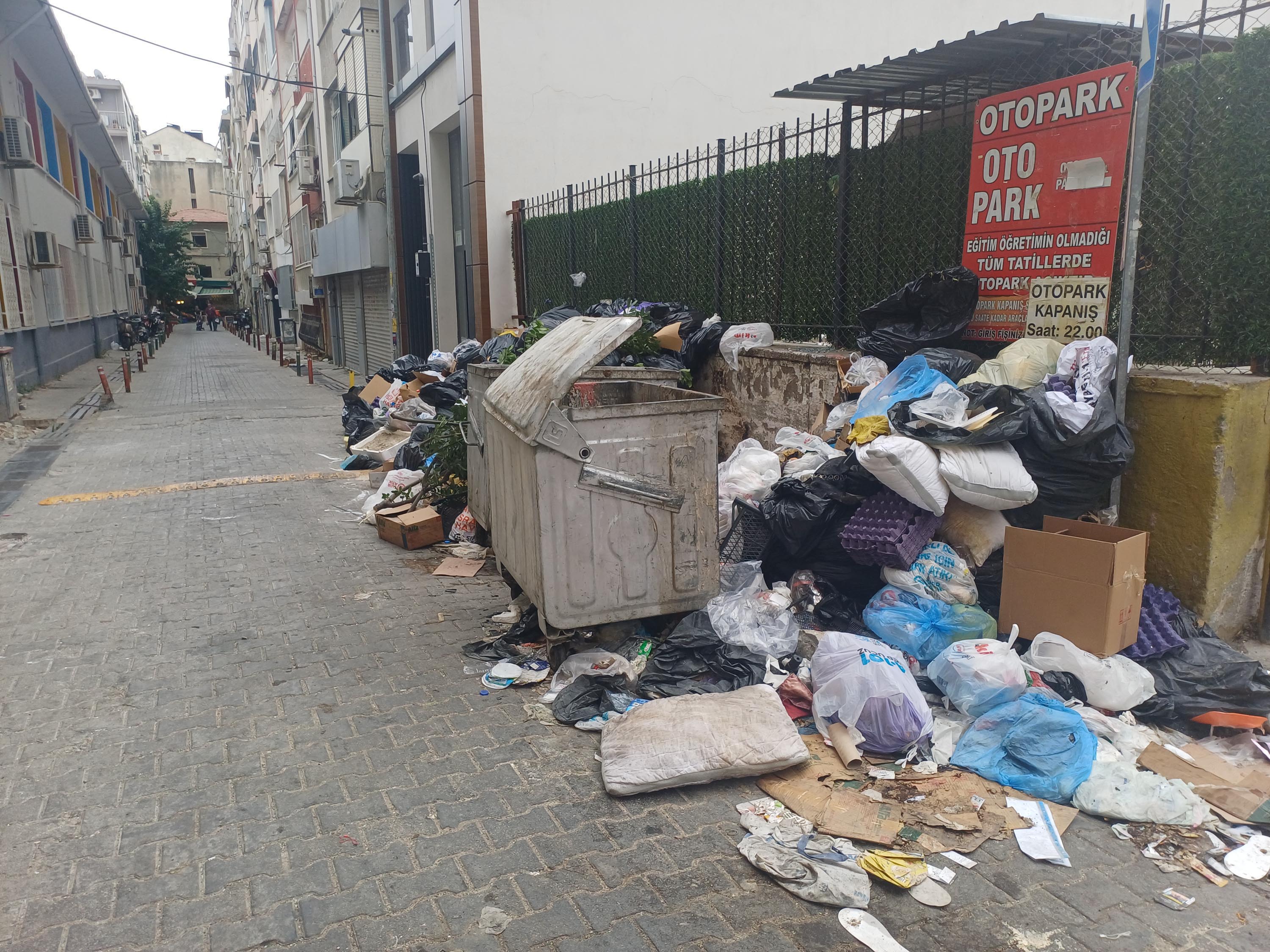Karşıyaka temizlik çalışmaları
