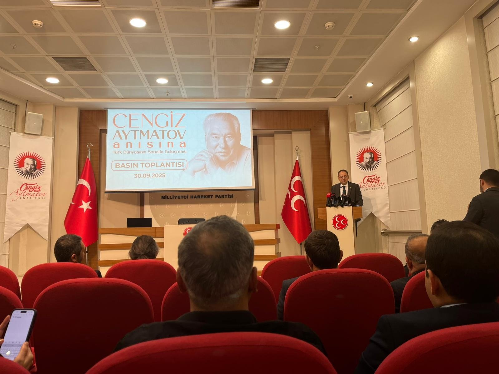 MHP Cengiz Aytmatov Enstitüsü