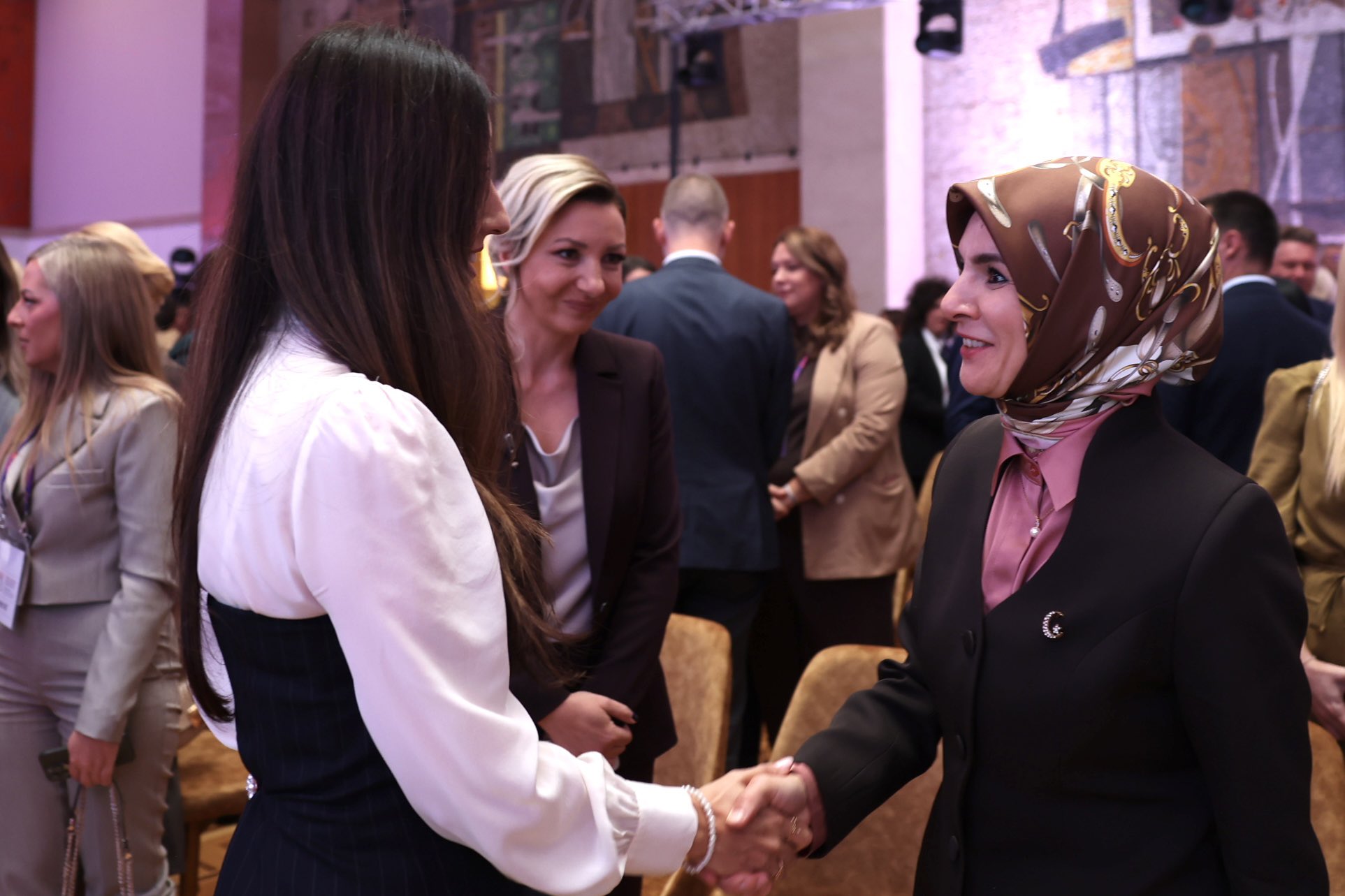 Bakan Göktaş uluslararası görüşmeler