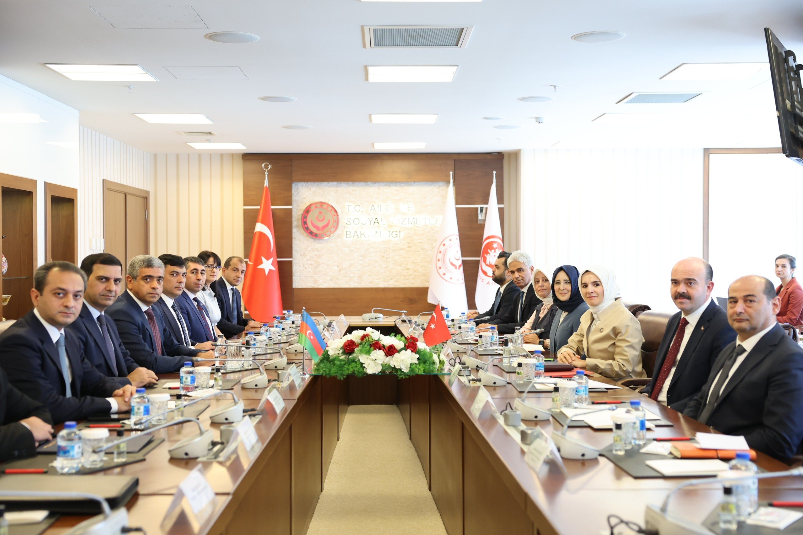 Mahinur Özdemir Göktaş Anar Aliyev