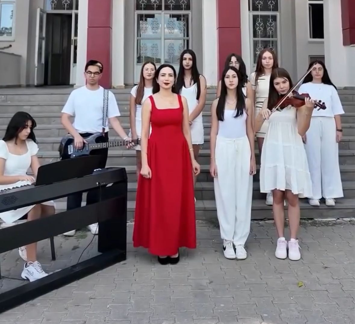 Tunceli öğrencileri orman yangınları farkındalık klipi