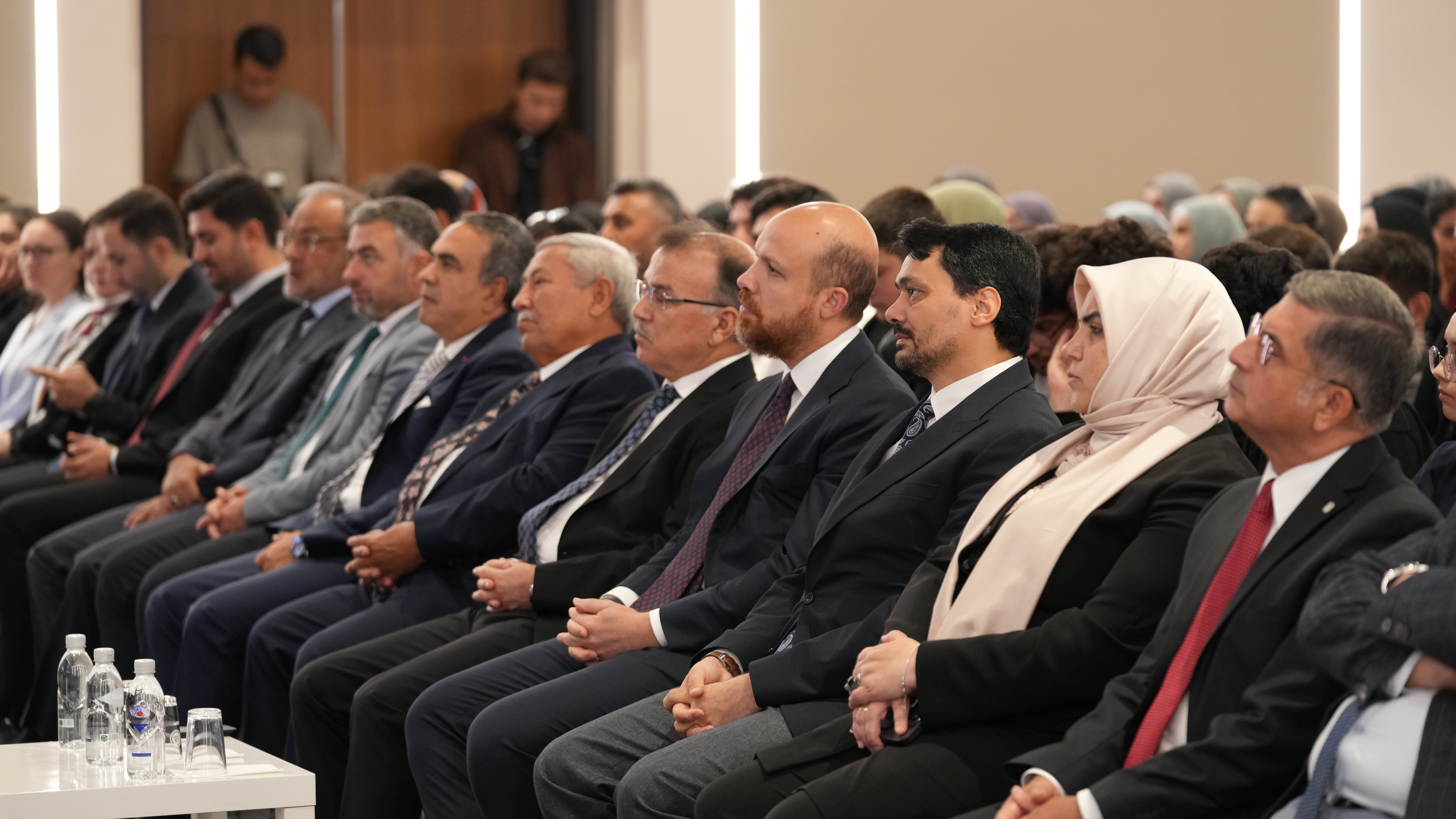 İbn Haldun Üniversitesi tören