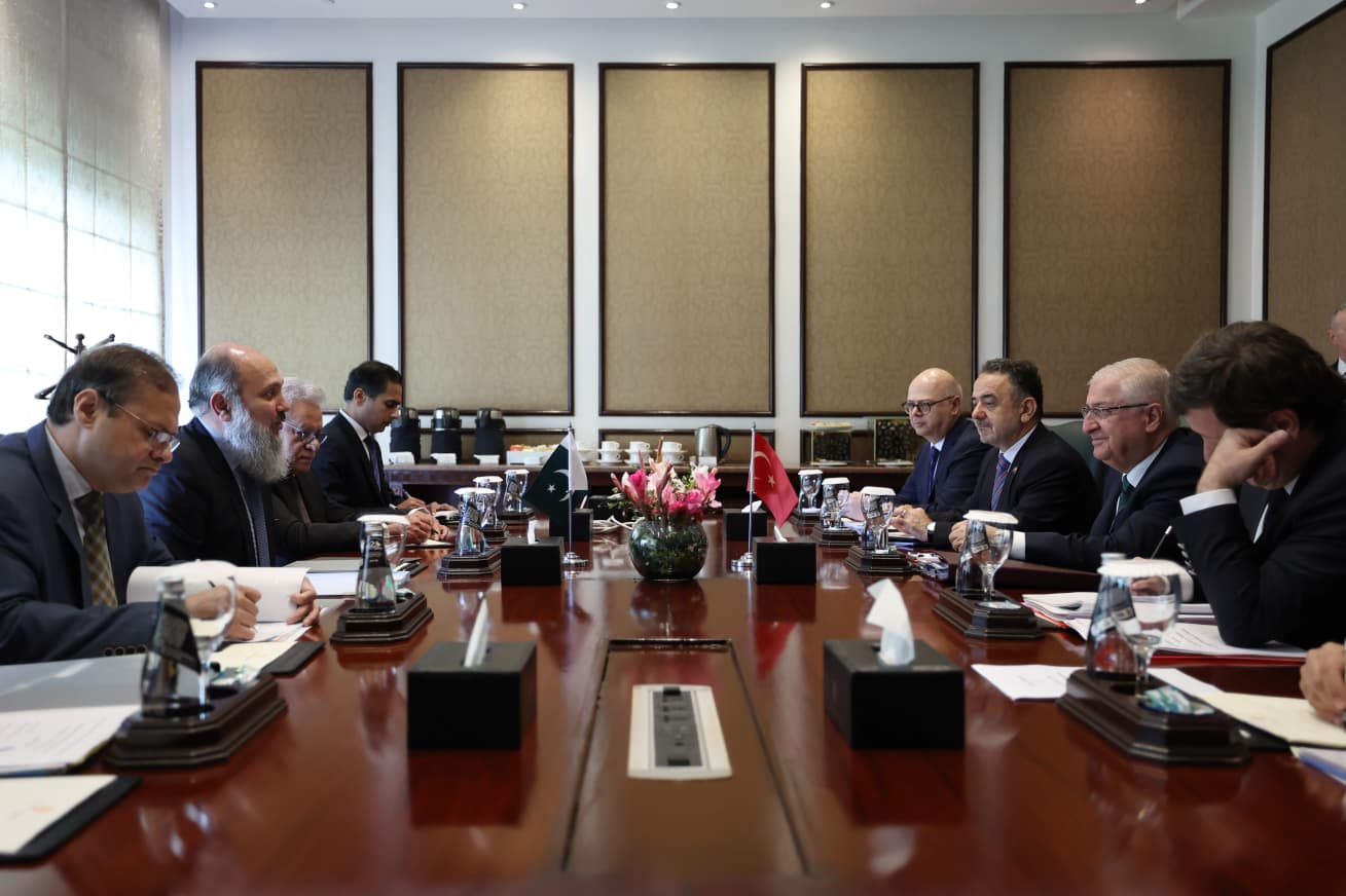 Yaşar Güler Jam Kamal Khan görüşmesi