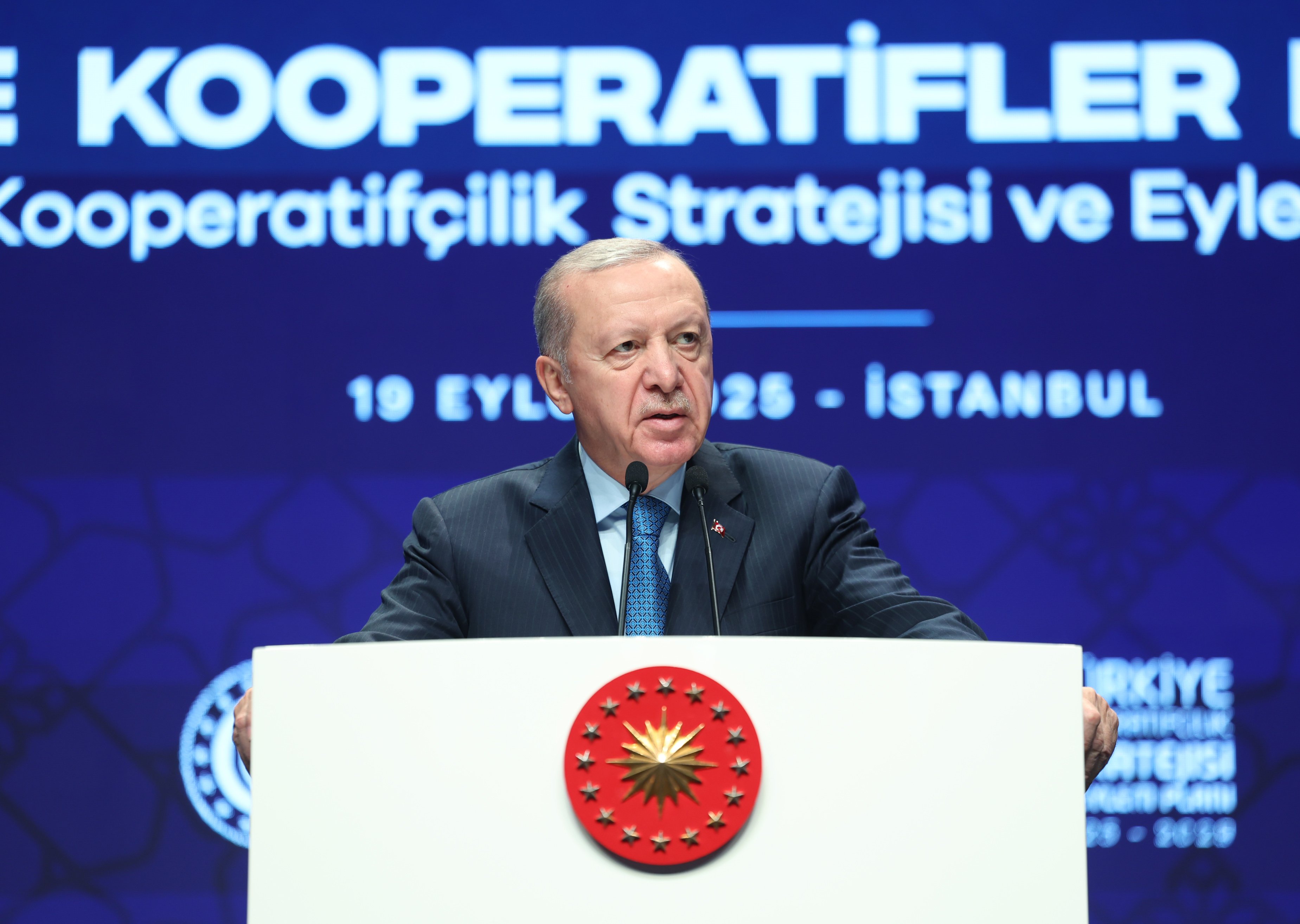 Cumhurbaşkanı Erdoğan konuşma yapıyor