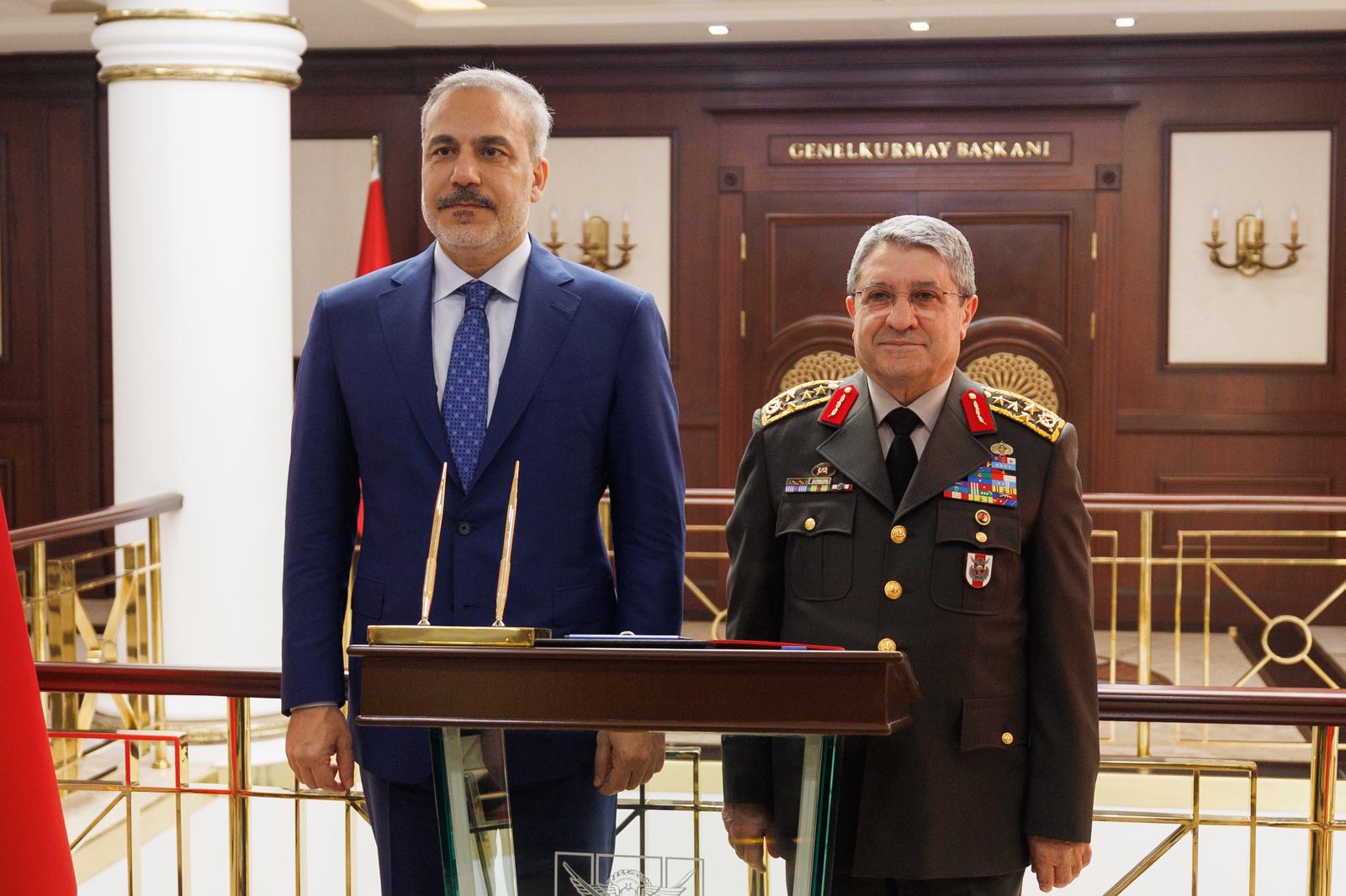 Hakan Fidan Yaşar Güler ziyareti