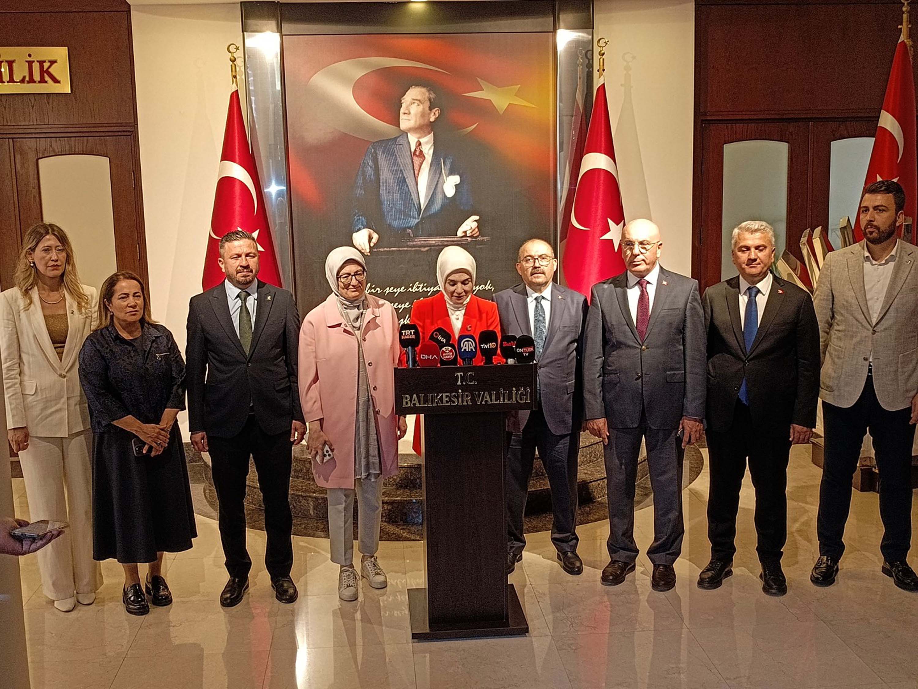 Aile ve Sosyal Hizmetler Bakanı Mahinur Özdemir Göktaş