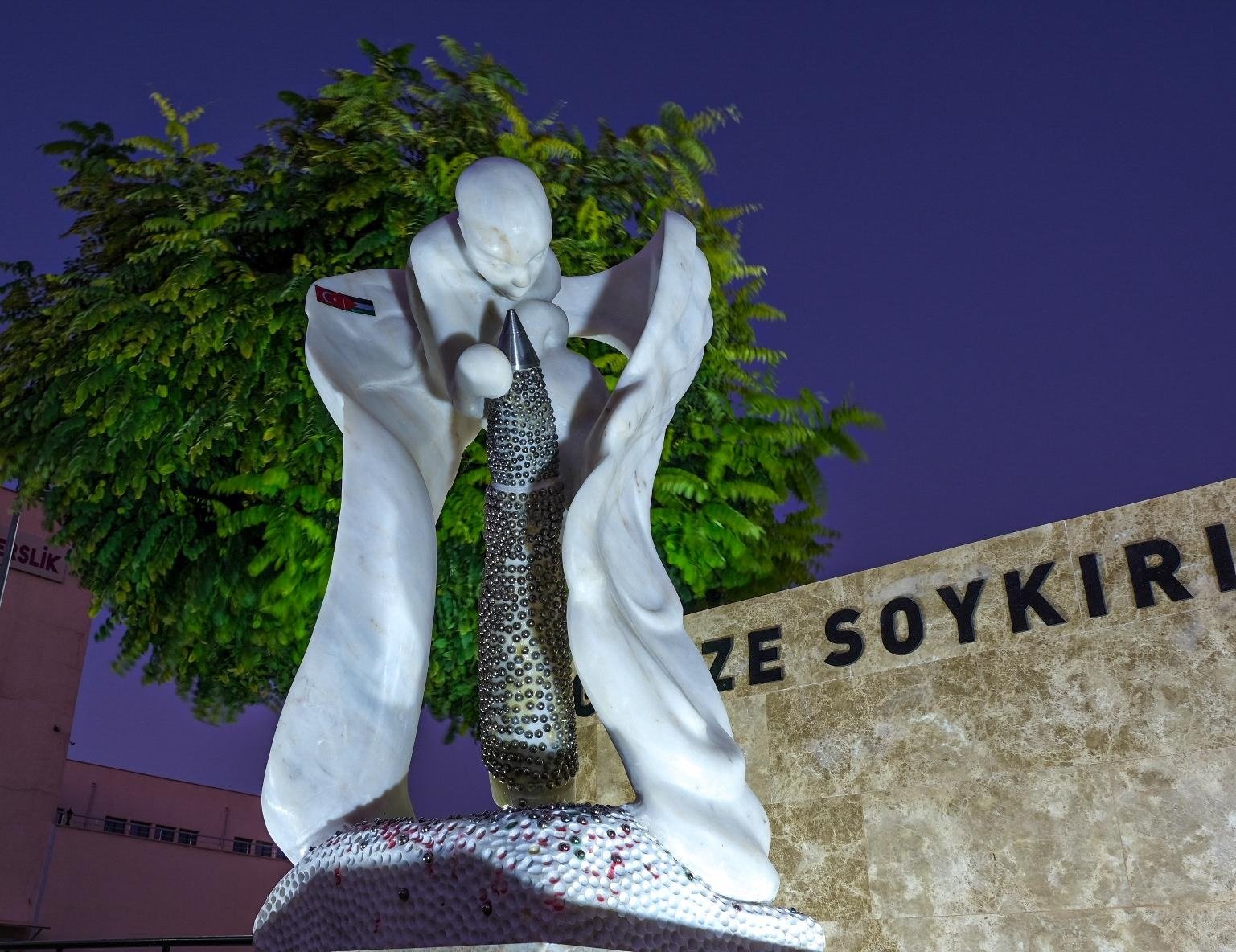 Rektör Özcoşar ve Sanatçı Karacadağ