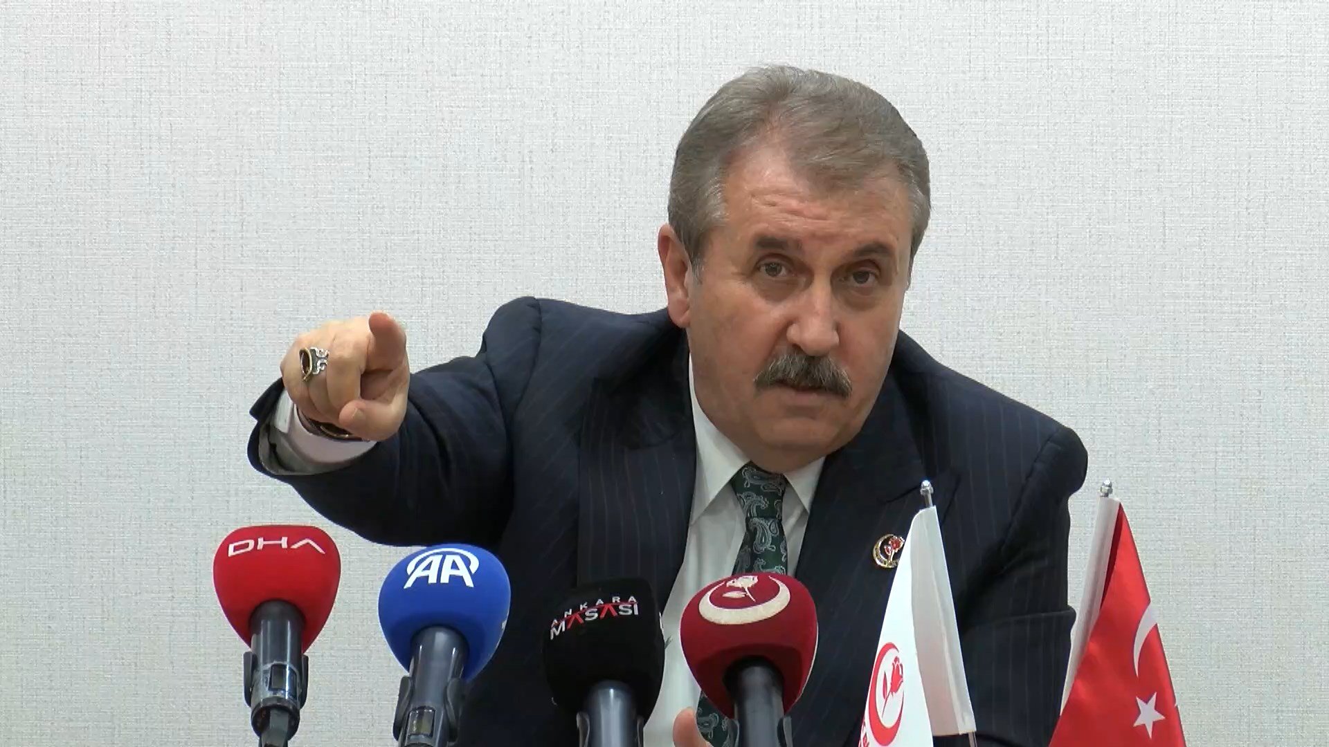 Mustafa Destici AŞAV Heyeti Görüşmesi