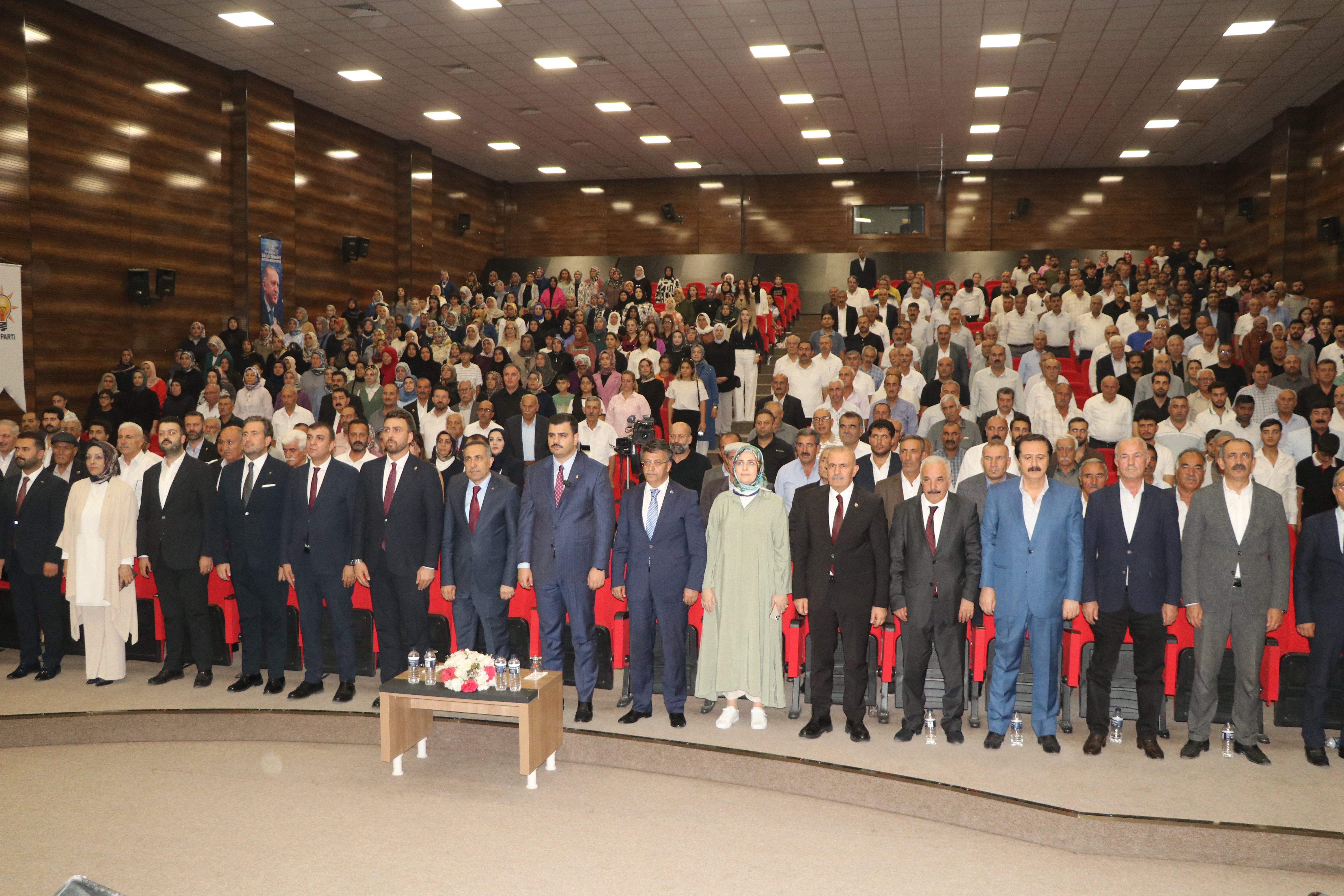 AK Parti Genel Sekreteri Eyyüp Kadir İnan