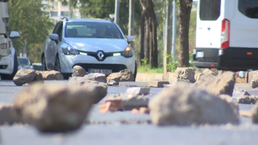 Diyarbakır Bağlar ilçesi yol kapatma eylemi