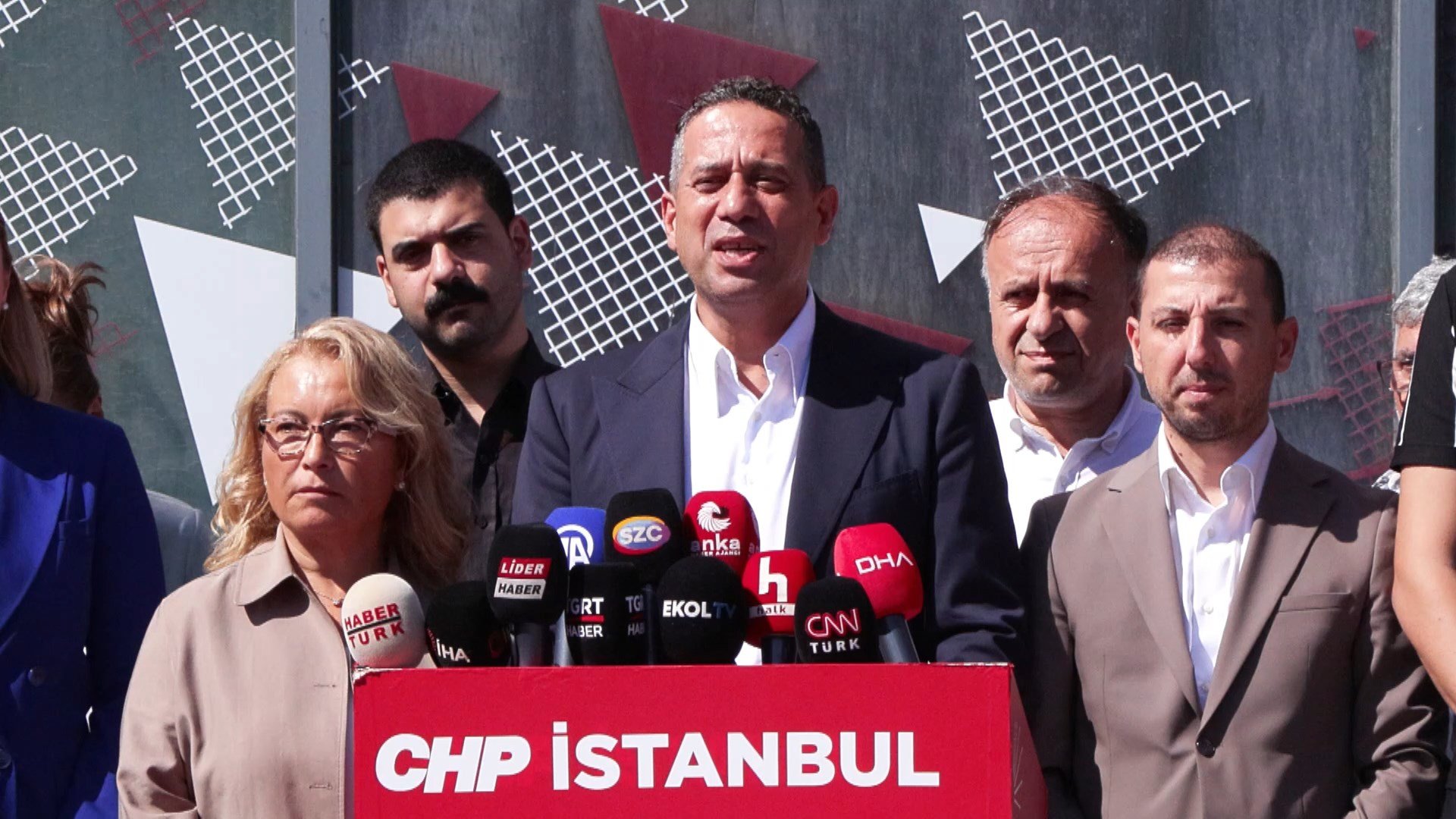 Ali Mahir Başarır CHP İstanbul İl Başkanlığı