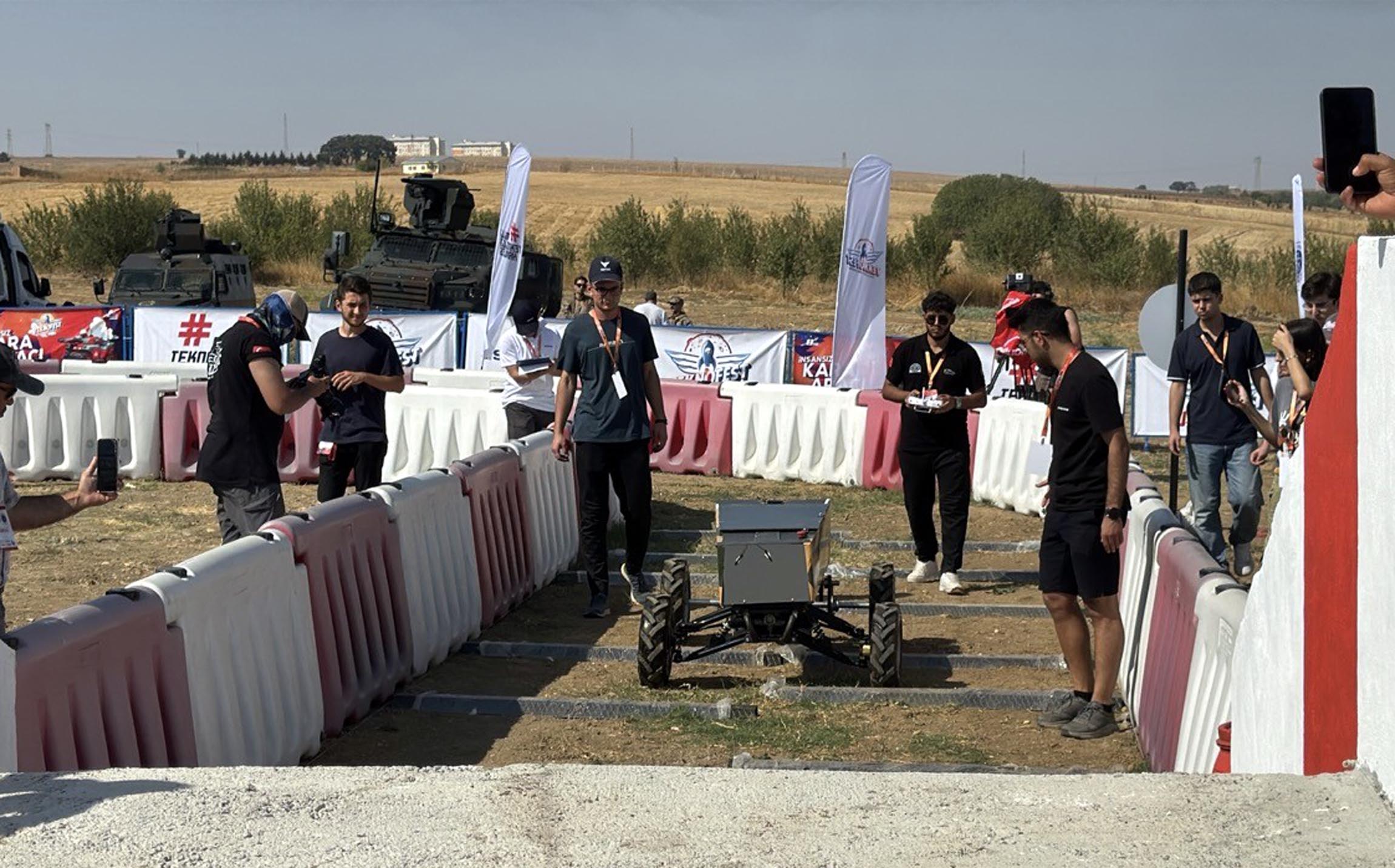 TEKNOFEST İKA Yarışması Katılımcıları