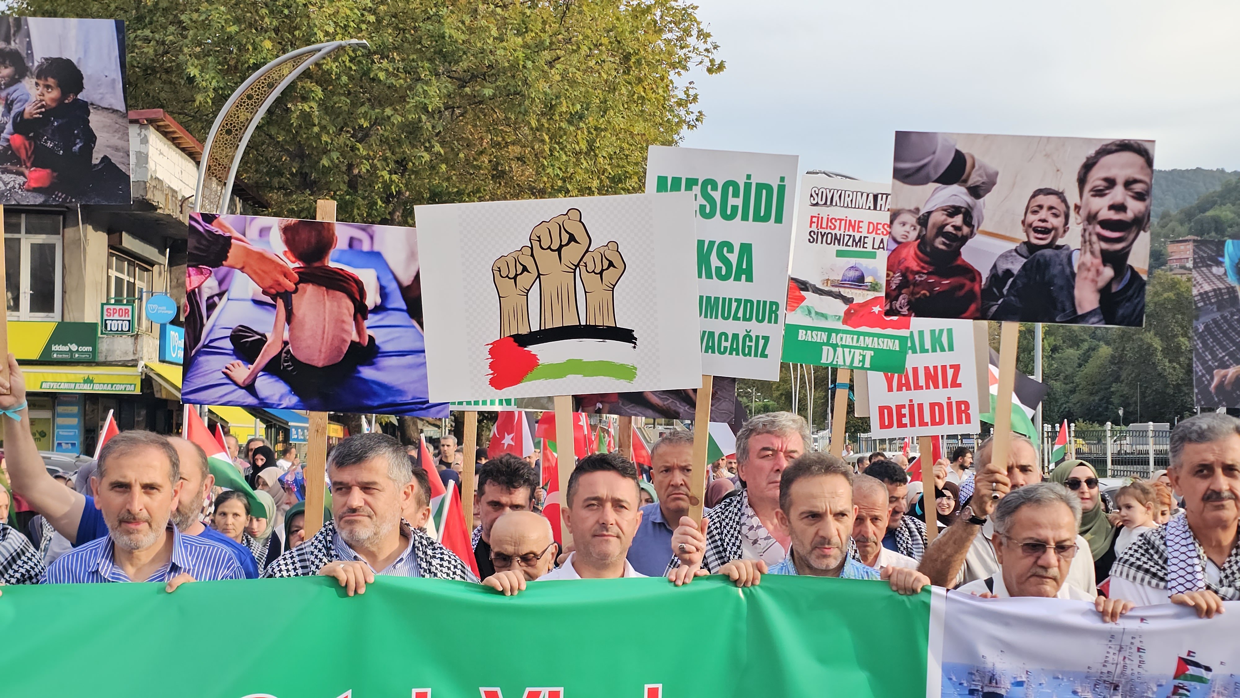 Zonguldak Sumud Filosu destek yürüyüşü