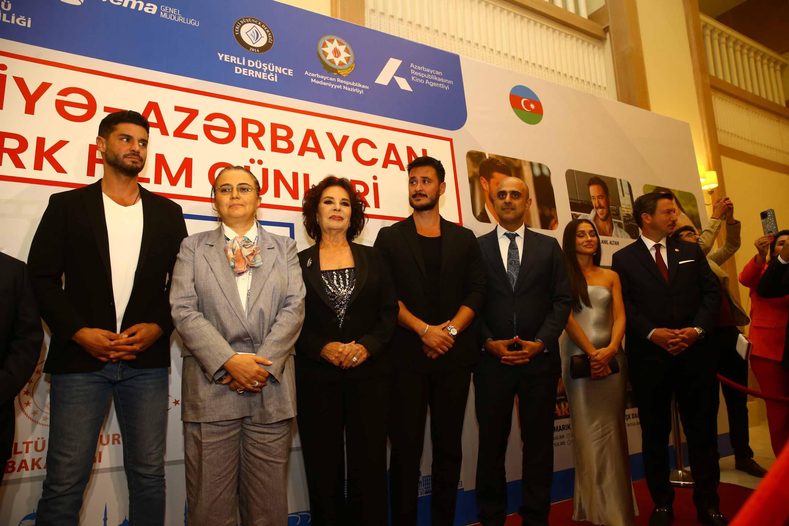 Bakü Film Günleri Kırmızı Halı