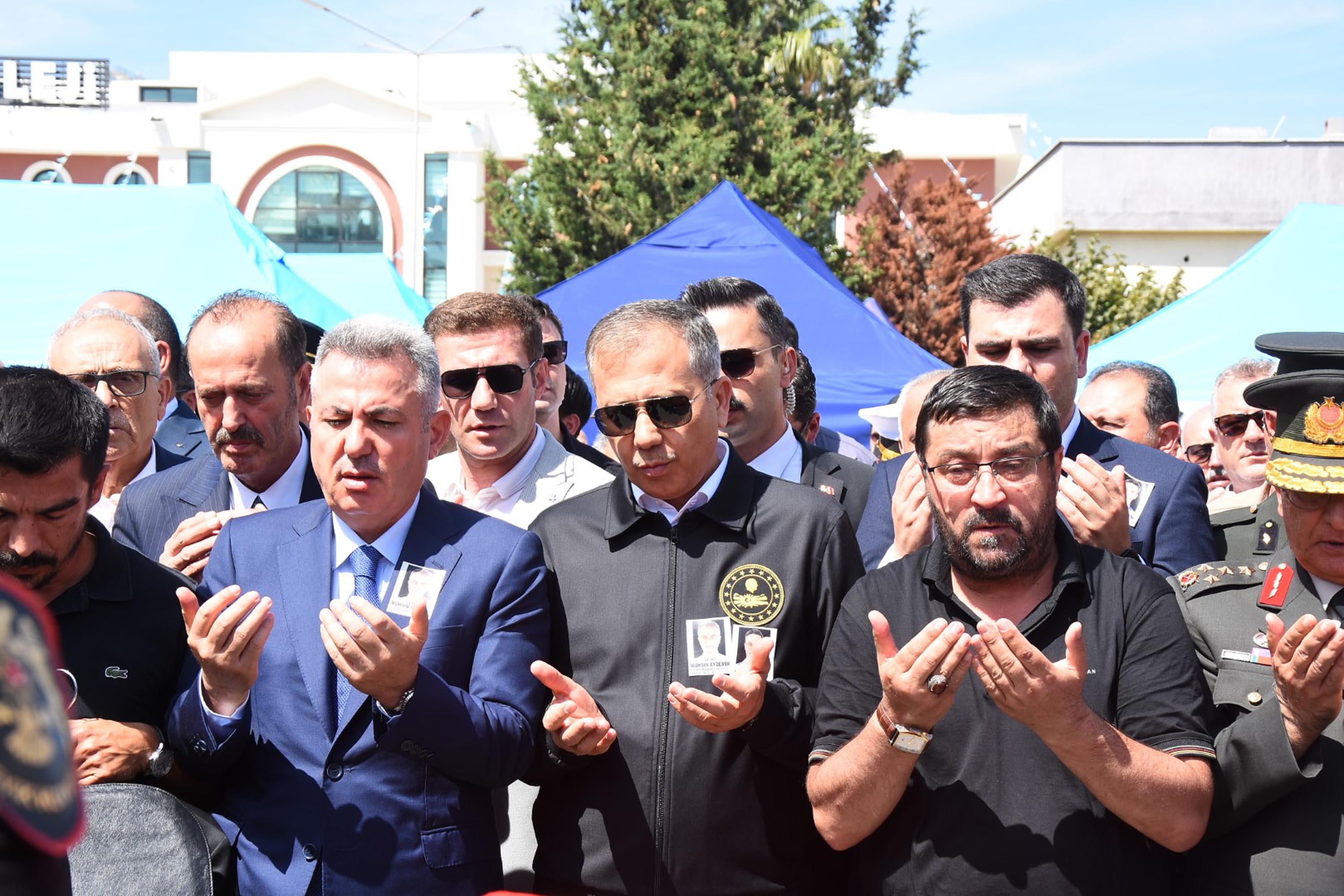 Şehit Aileleri Törende