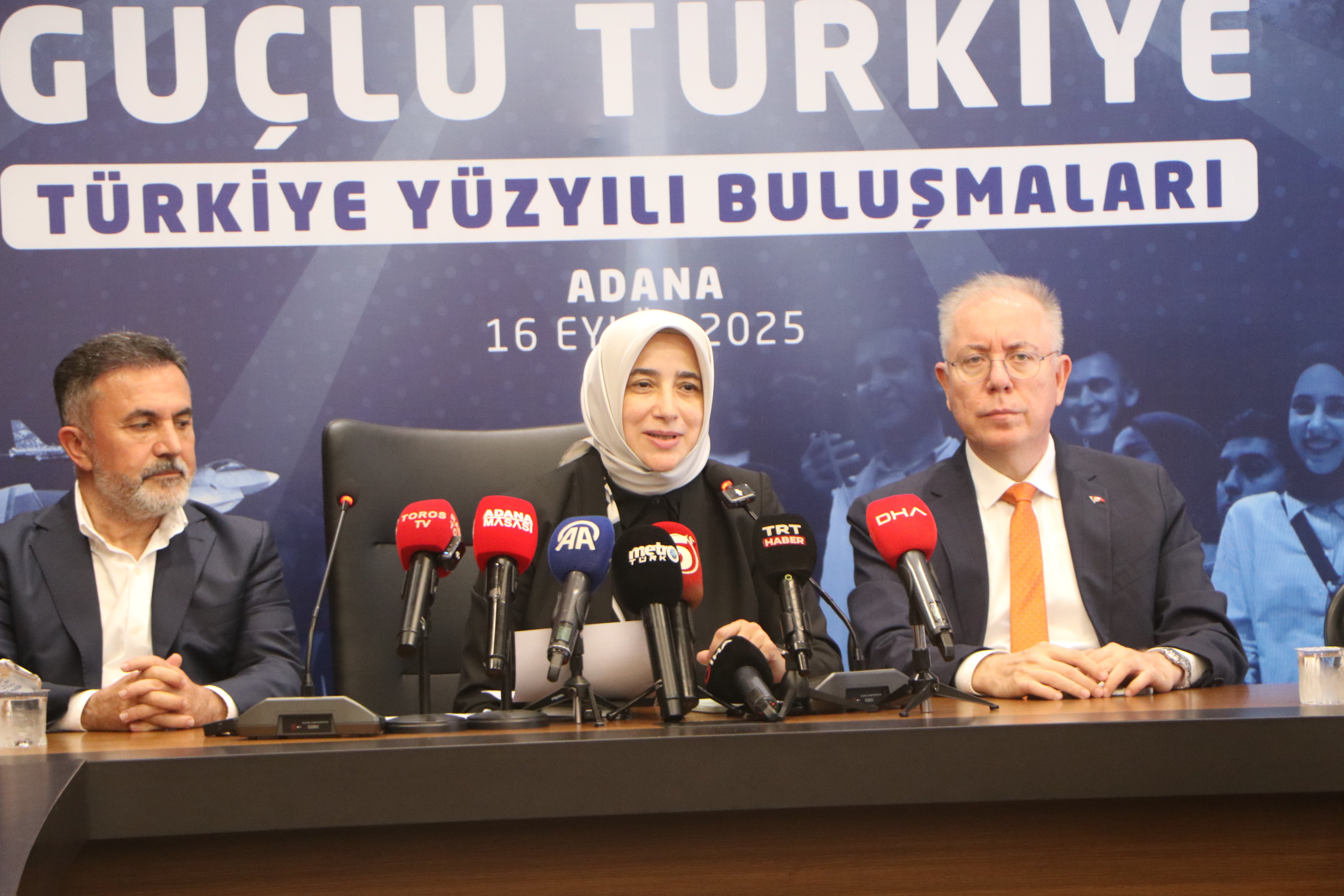 Özlem Zengin Adana ziyareti