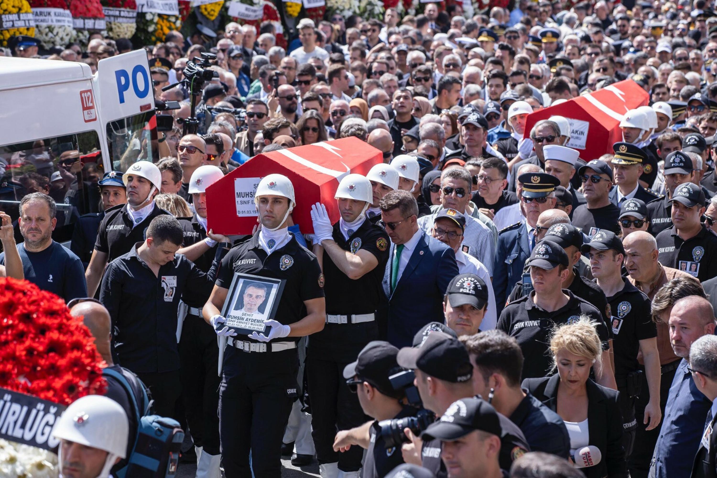 İzmir Şehit Polisler Töreni