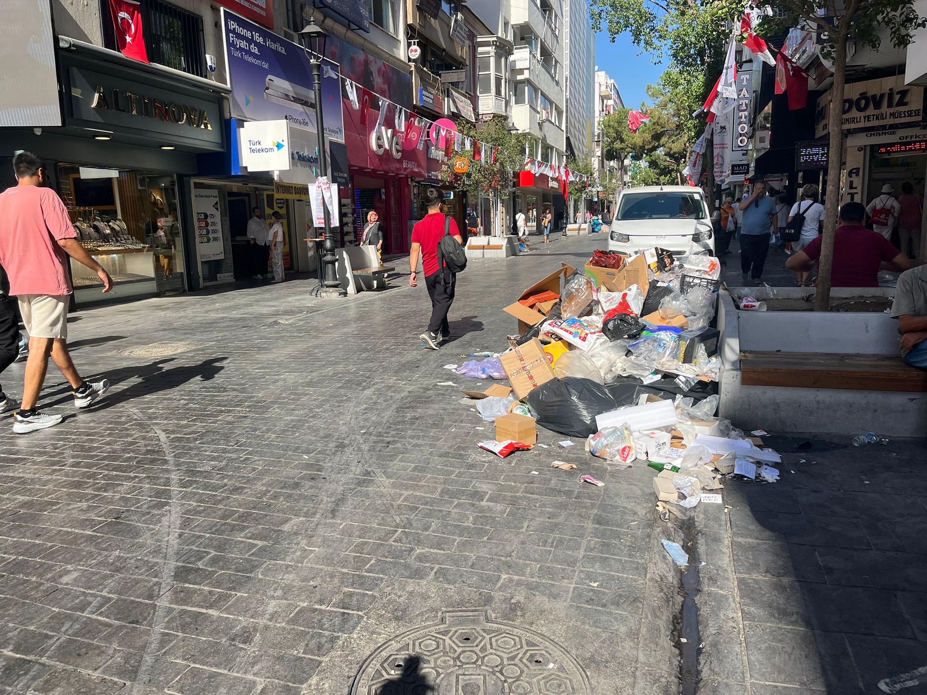 Karşıyaka çöp sorunu