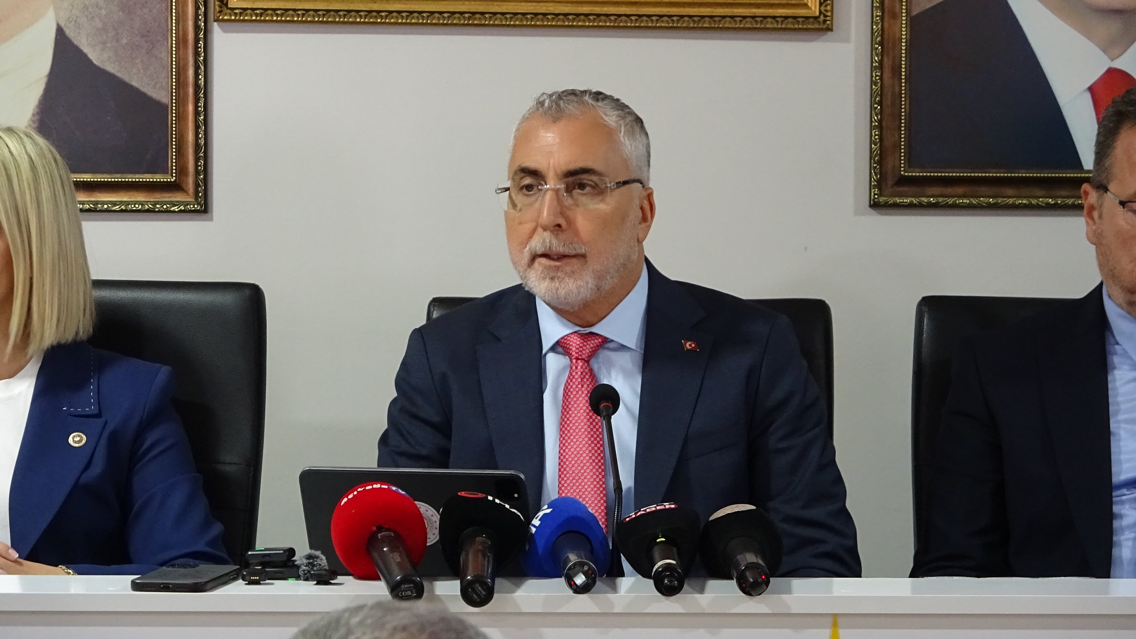 Genç istihdam