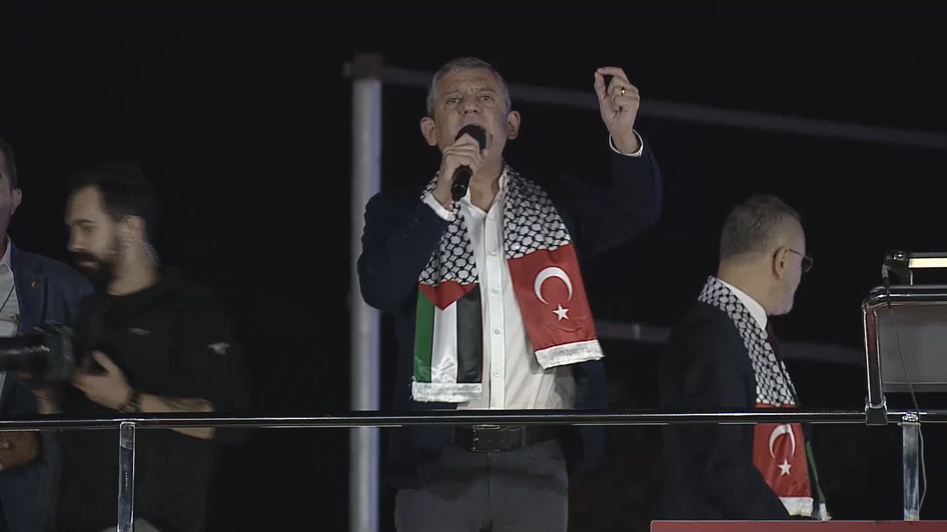 Özgür Özel miting konuşması