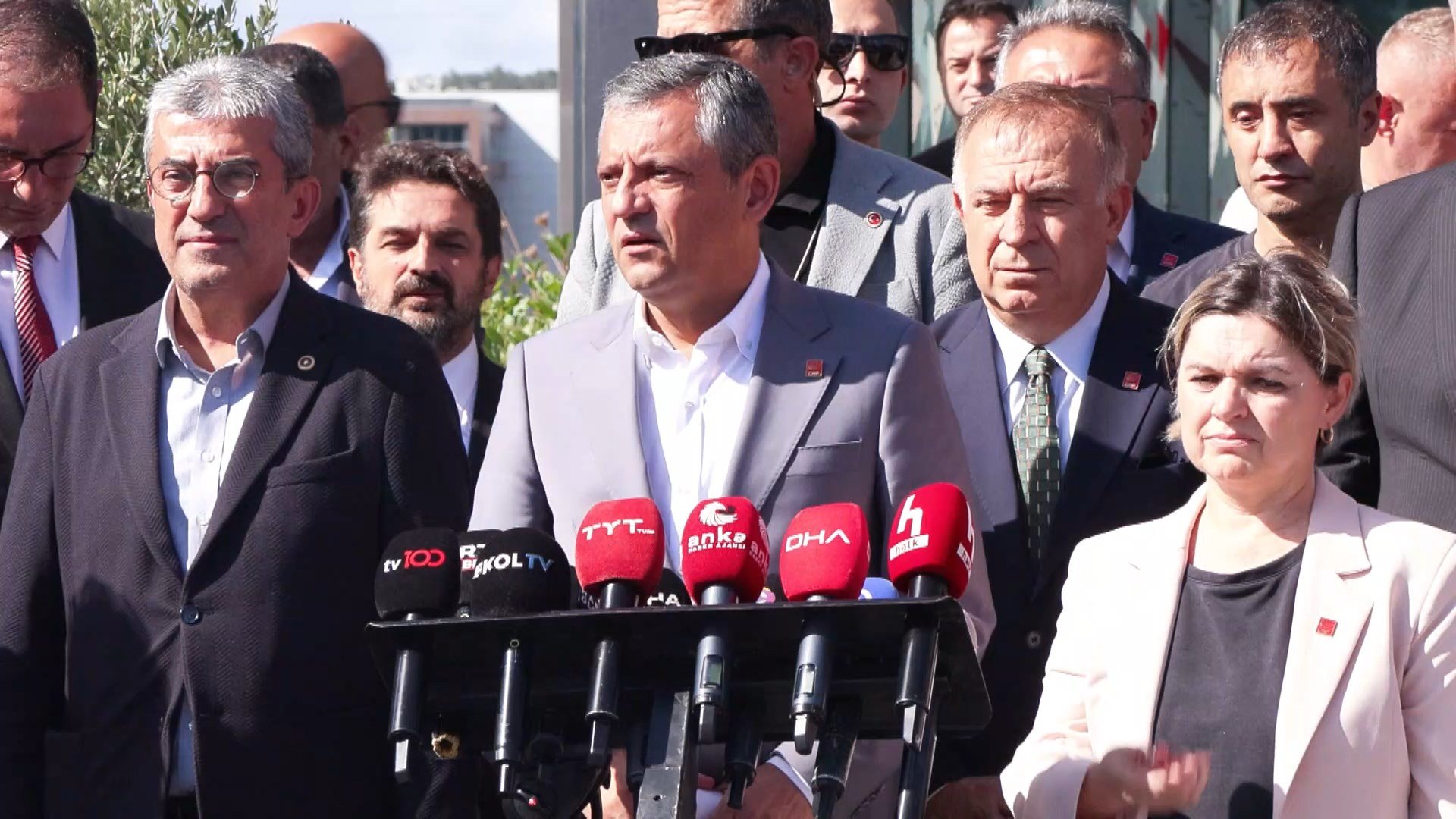 Özgür Özel CHP MYK Toplantısı