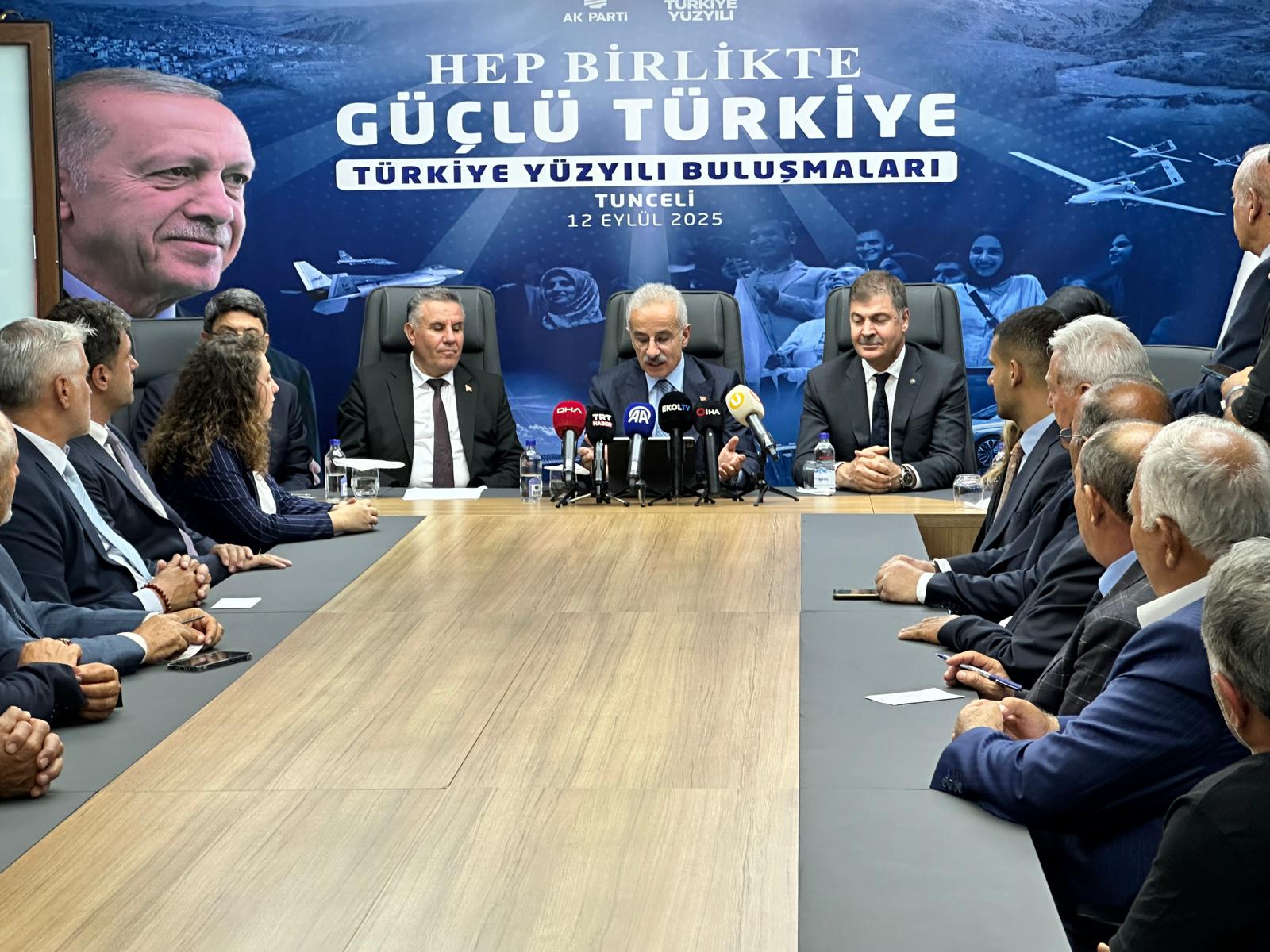 Bakan Abdulkadir Uraloğlu Tunceli