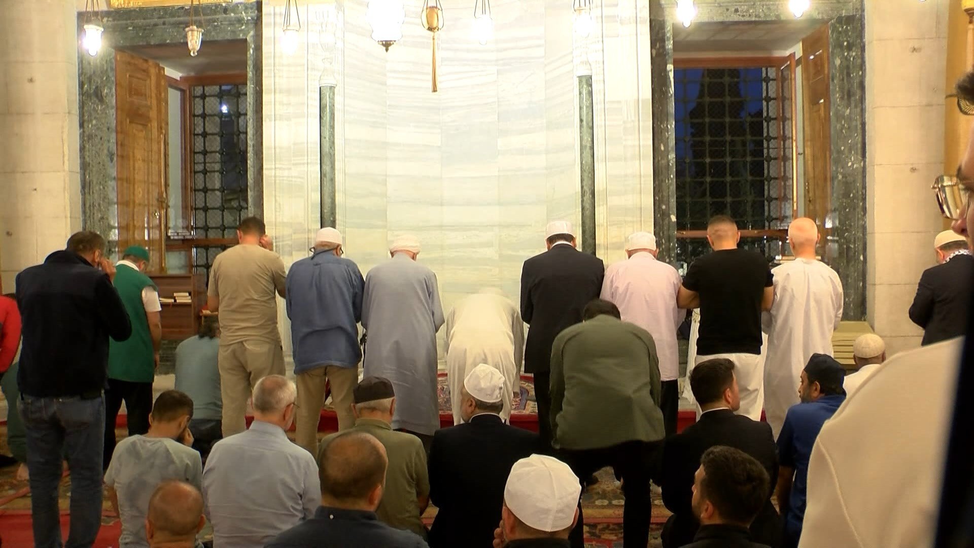 Fatih Camii Cemaat Gazze Duası