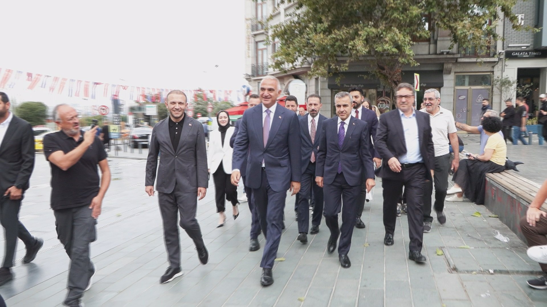 Bakan Ersoy konuşma yapıyor