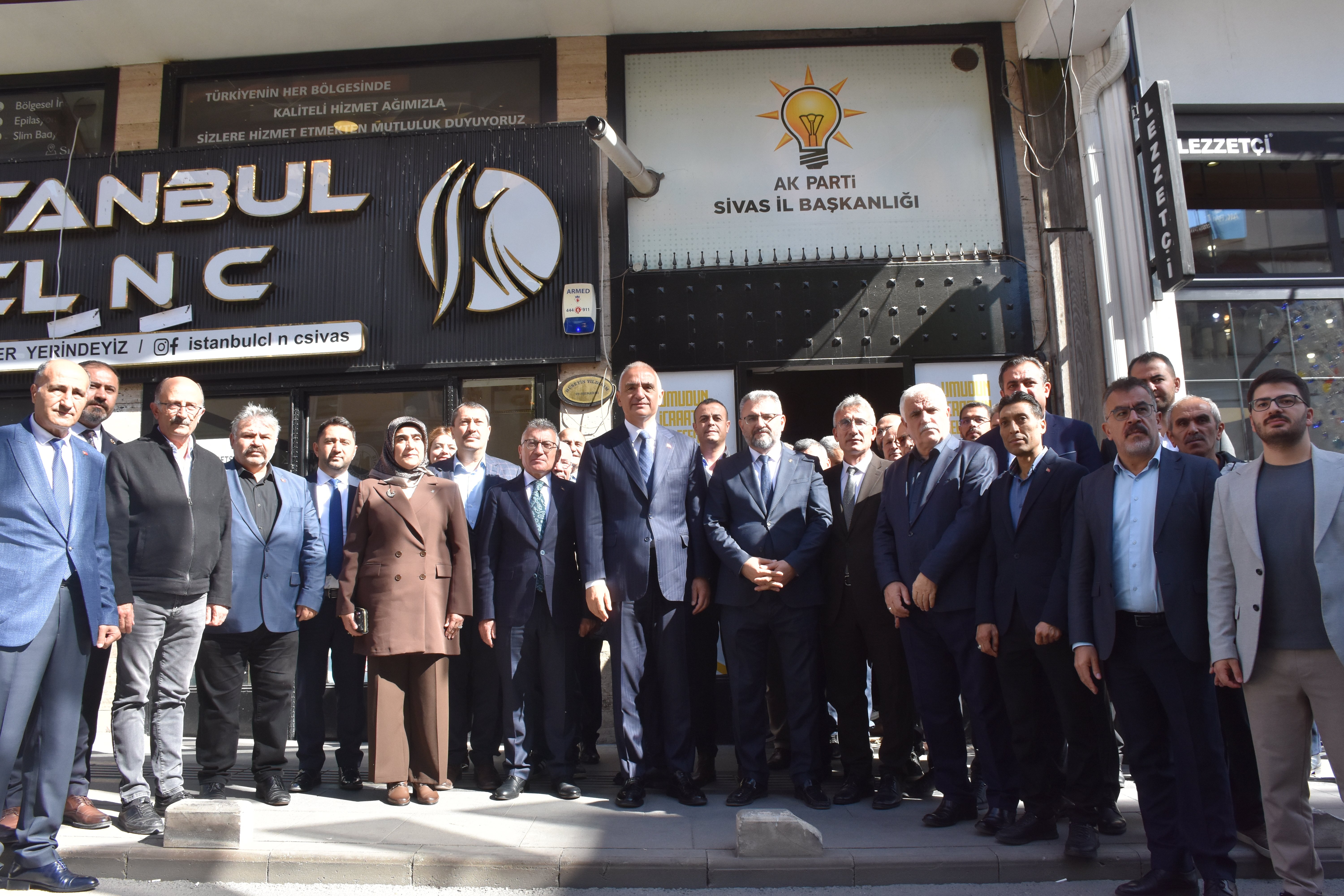Kütüphane Açılış Katılımcıları