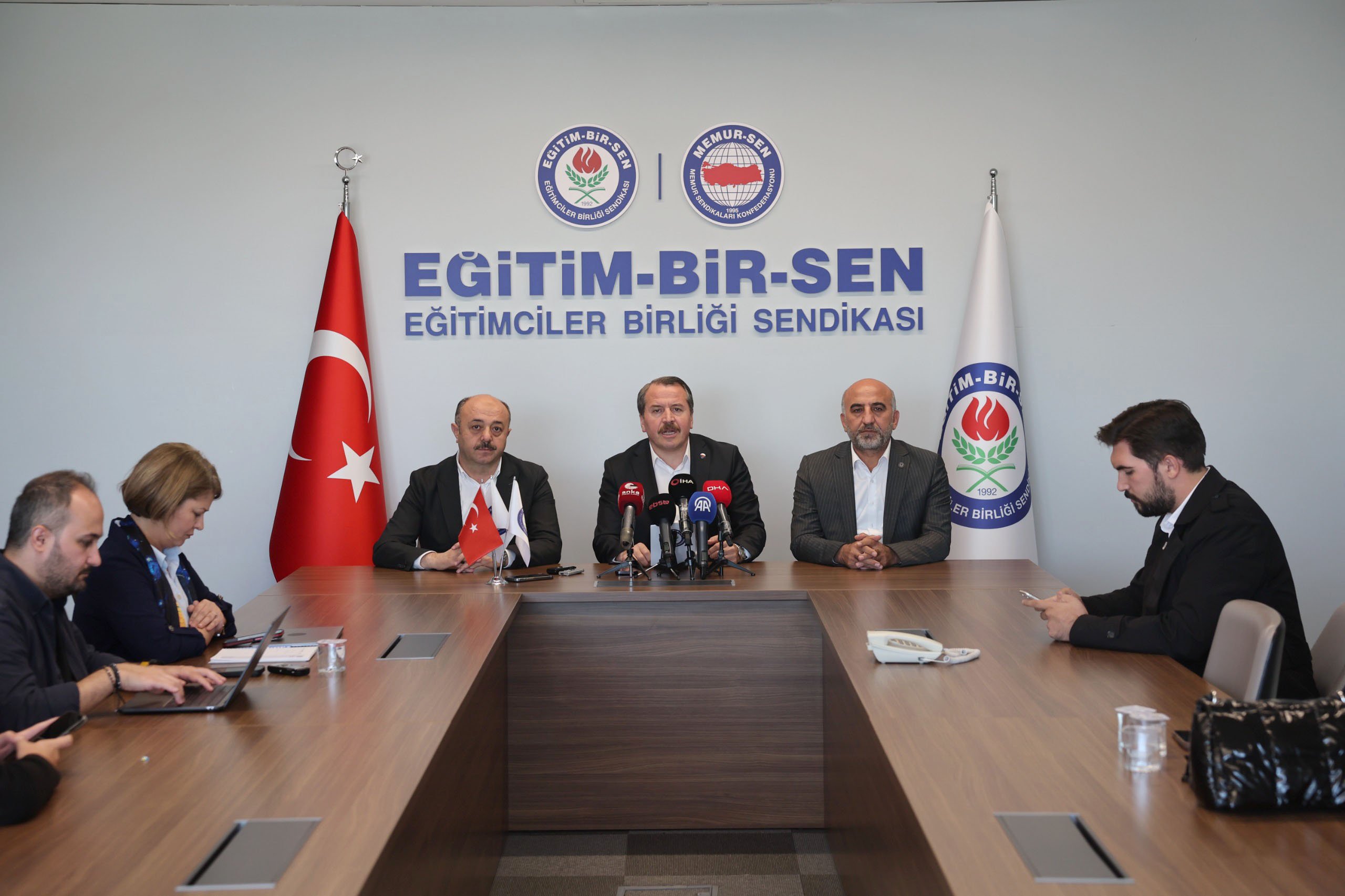 Ali Yalçın Eğitim Bir-Sen