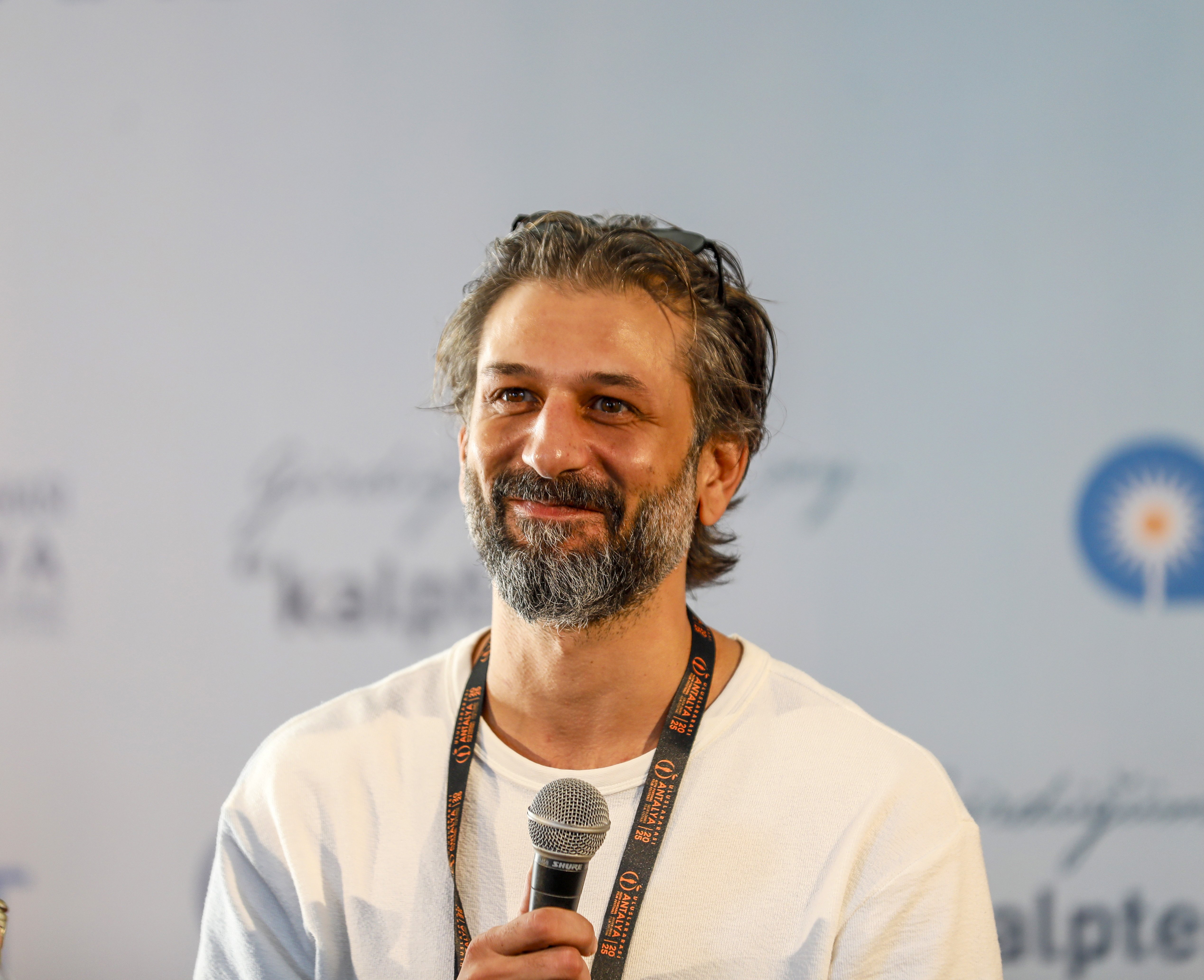 Bağlar Kökler ve Tutkular film ekibi