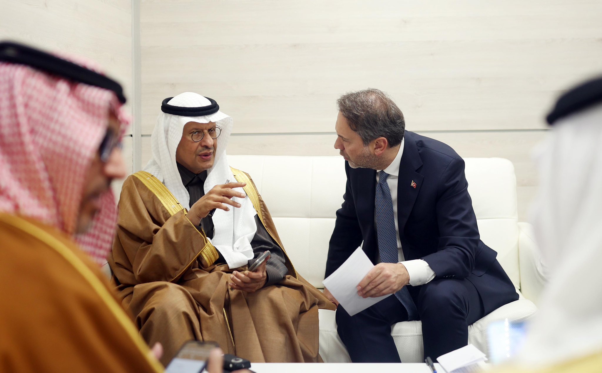 Alparslan Bayraktar Suudi Arabistan Enerji Bakanı görüşmesi