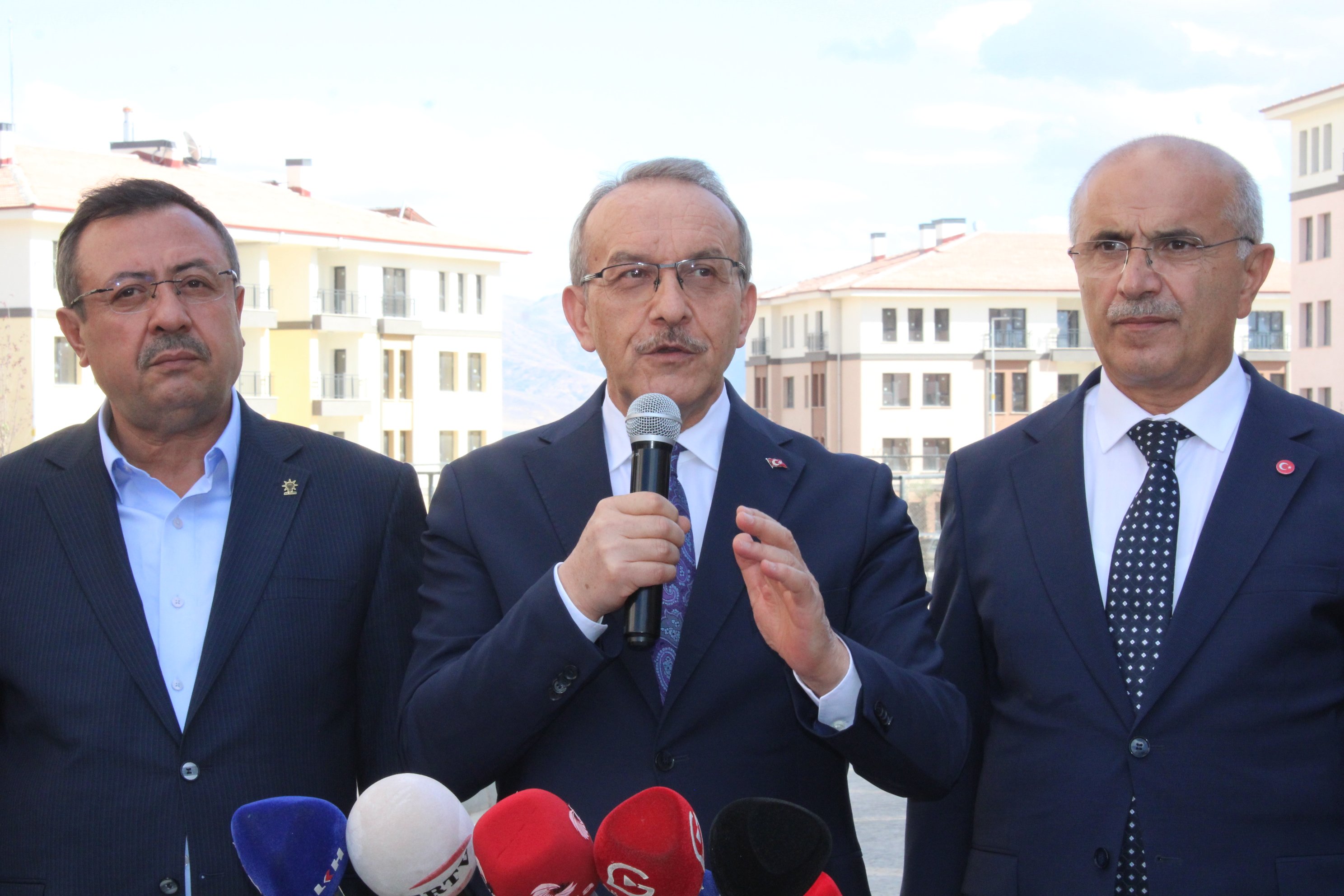 Malatya deprem konutları anahtar teslim töreni