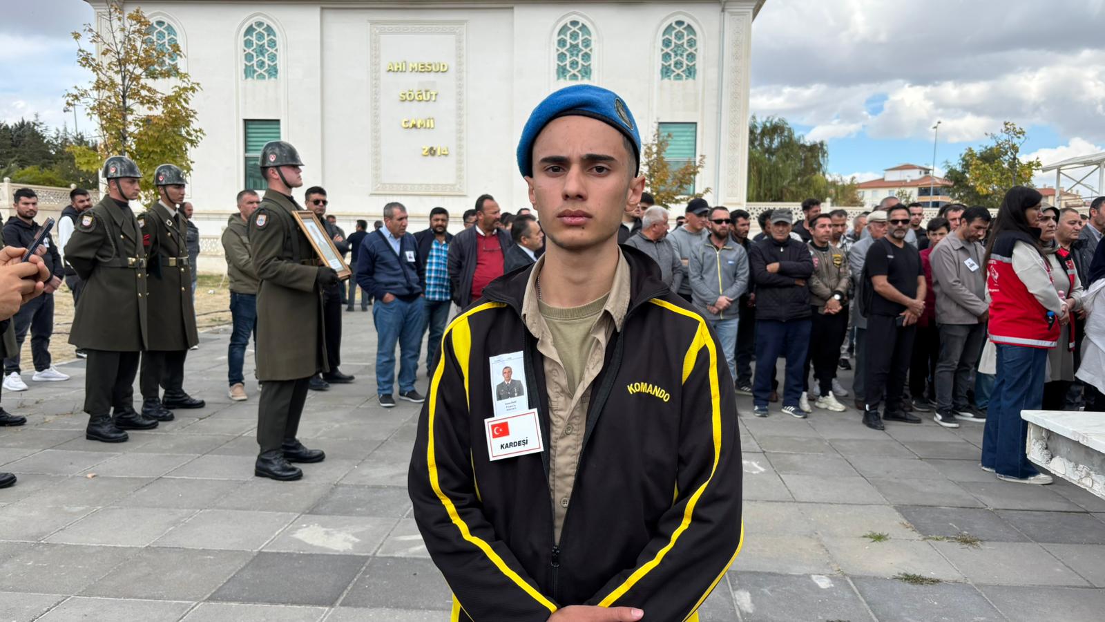 Kemal Ekri defin işlemi