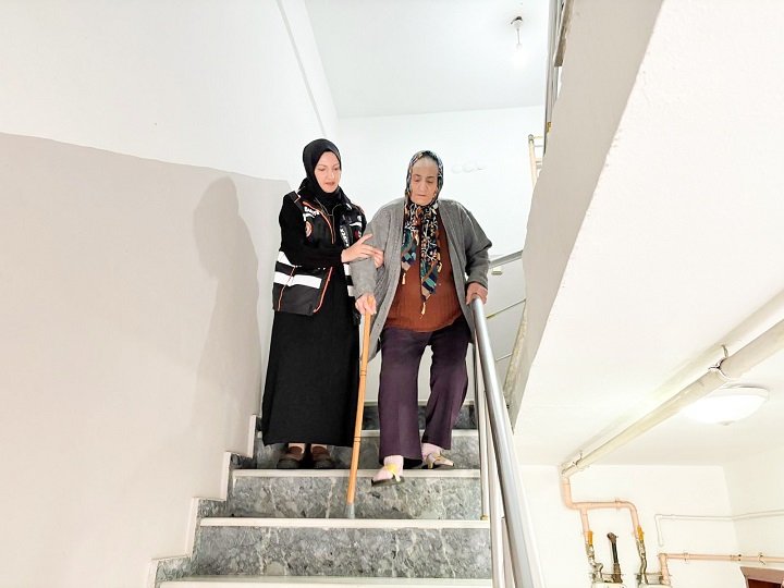 Ümraniye Belediyesi Yaşlı Güvenlik Projesi