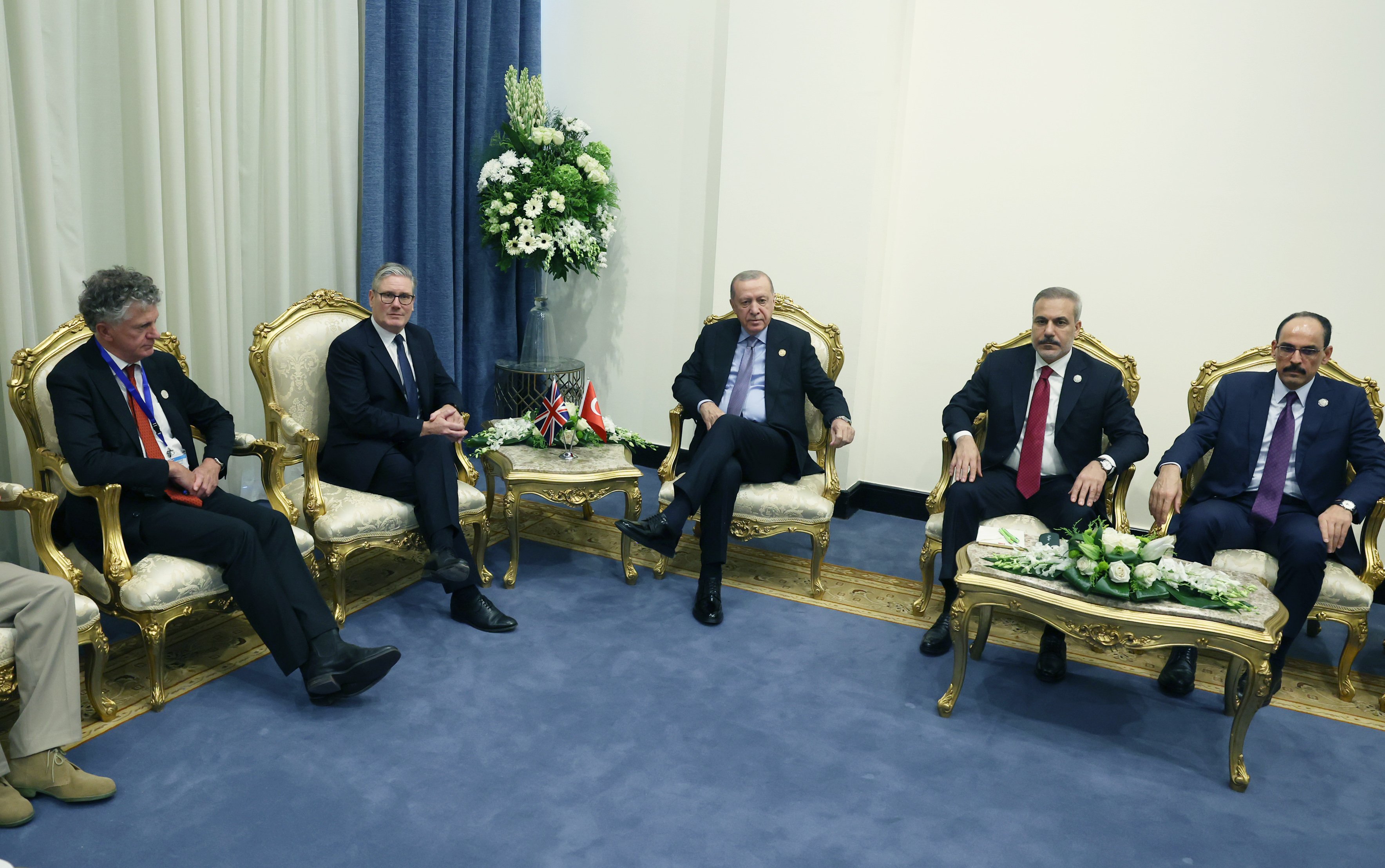 Erdoğan Starmer görüşmesi Barış Zirvesi