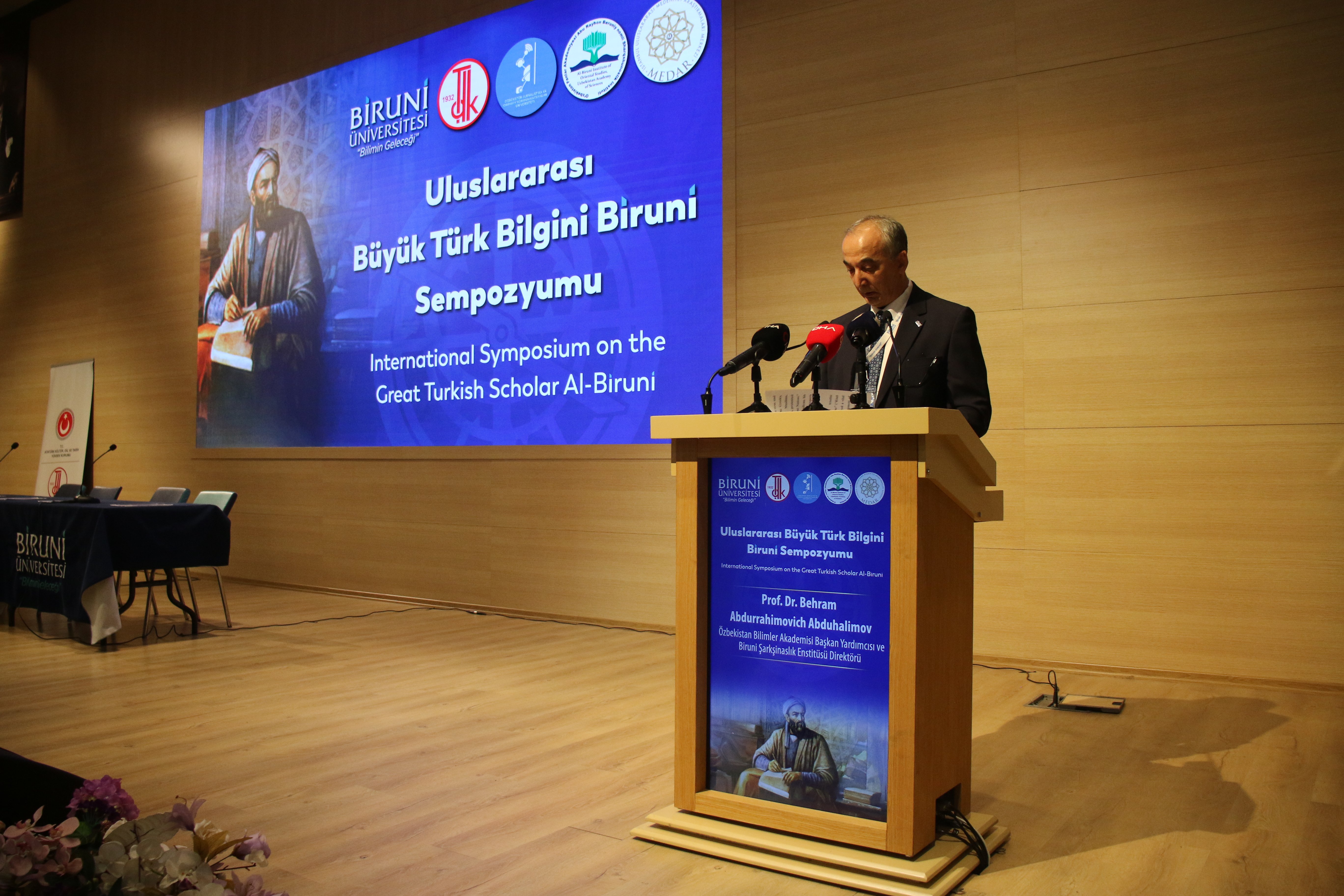 Sempozyum Kapanış