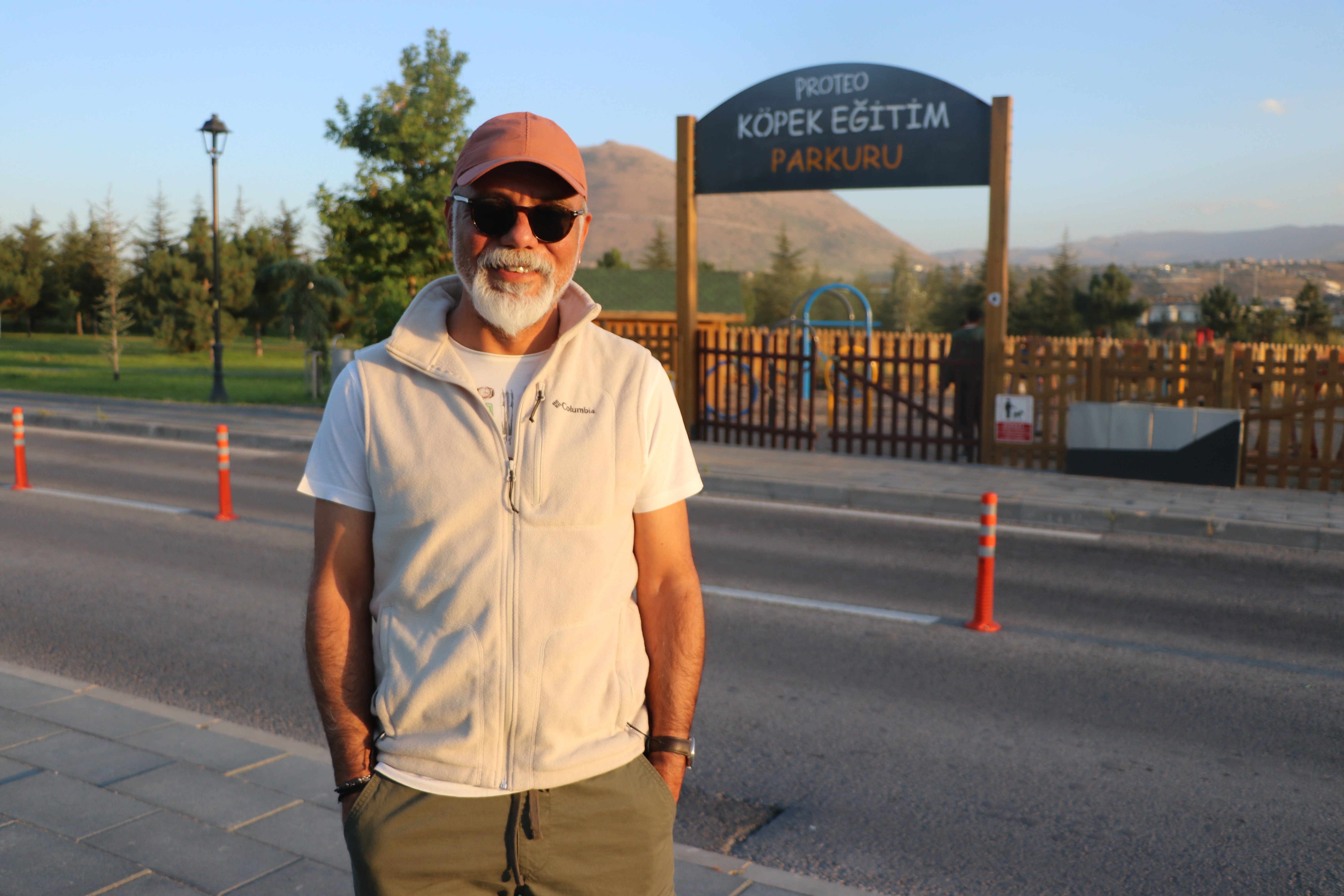 Köpek Eğitmeni Burak Safa Bayram