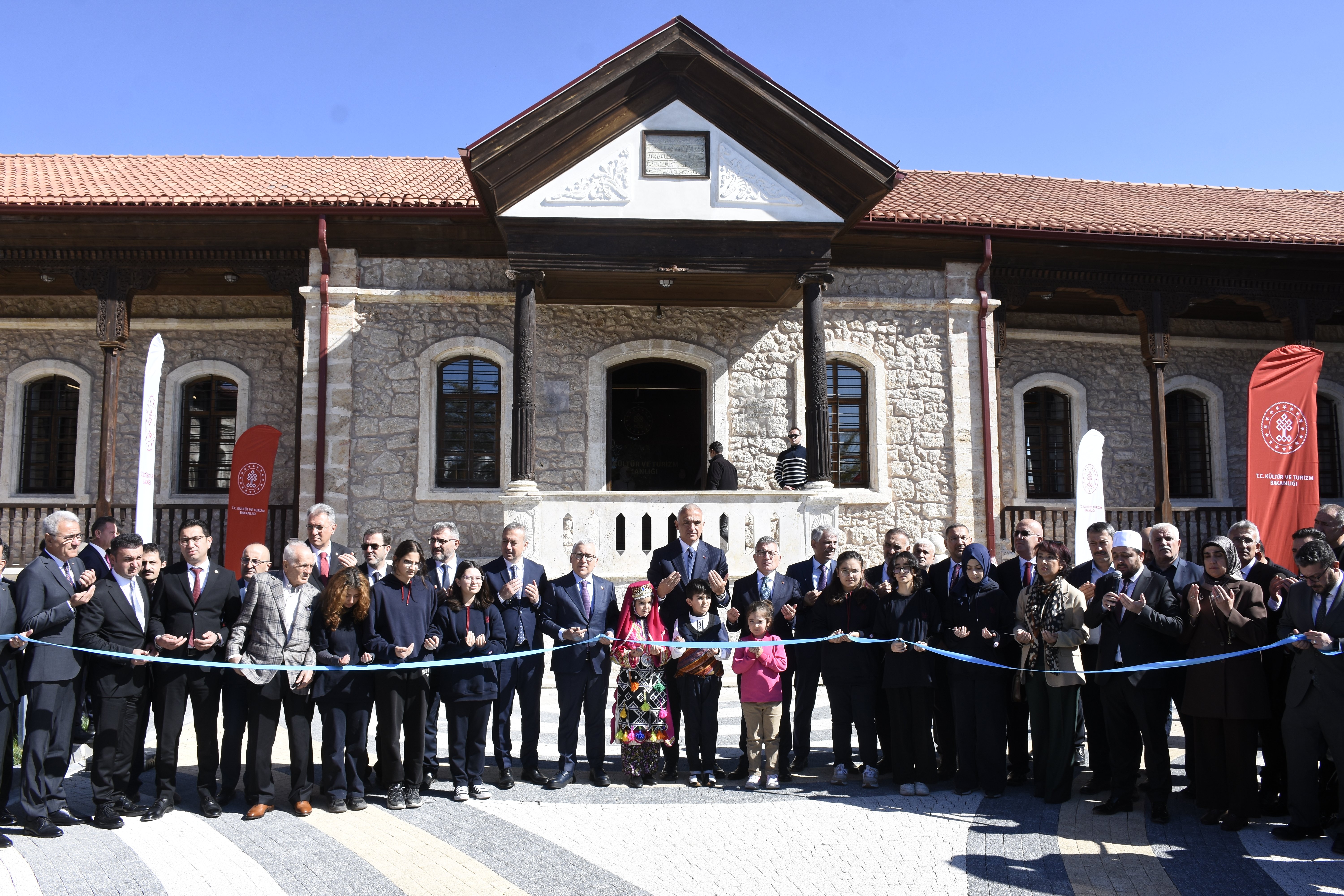 Numan Efendi Kütüphanesi