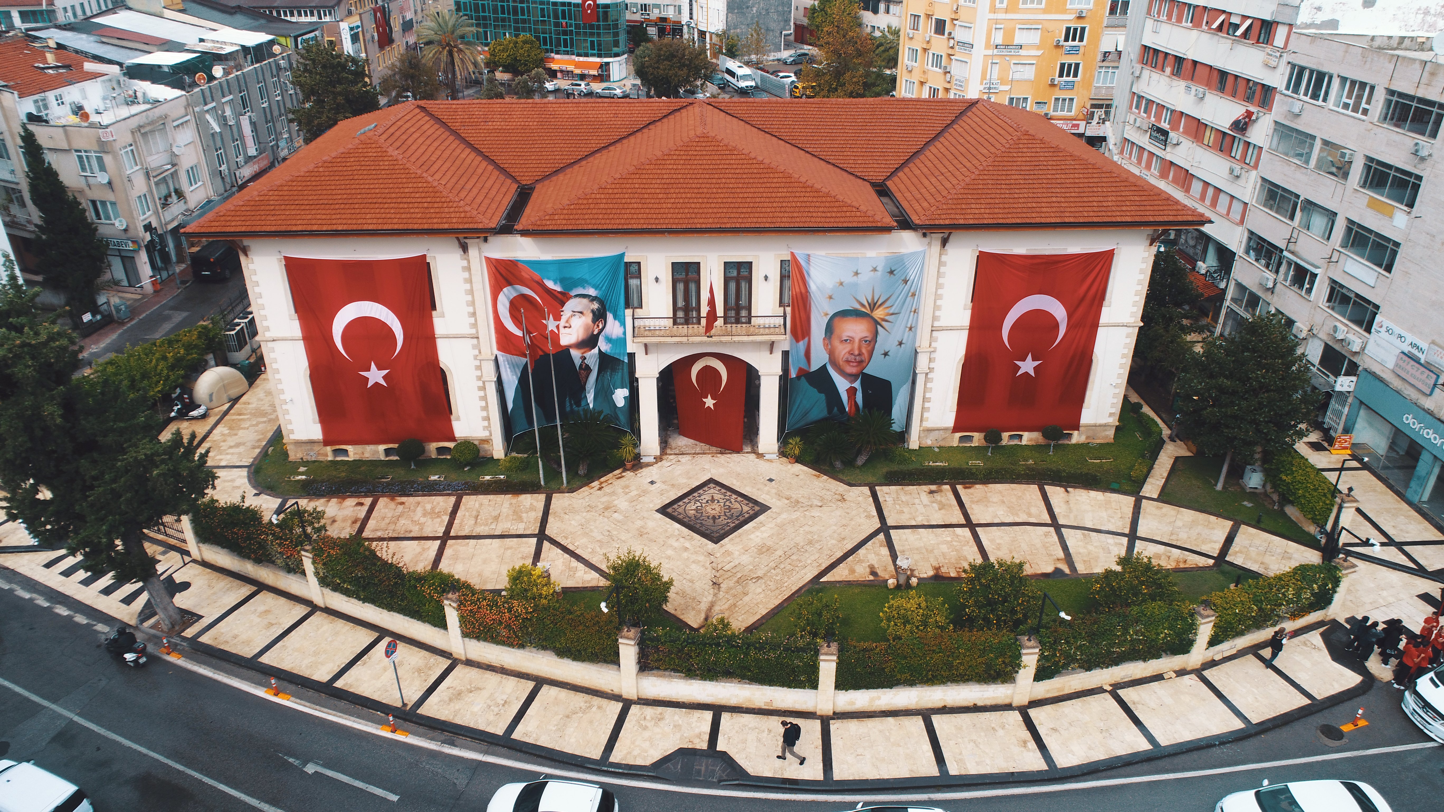 Tarihi Türk Bayrağı Antalya Valiliği