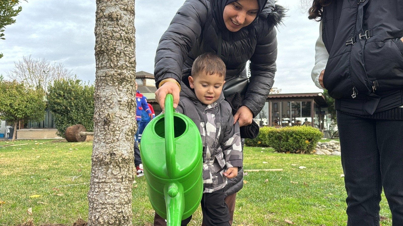 Mevlüt Öztekin Her Bebeğe Bir Ağaç Projesi