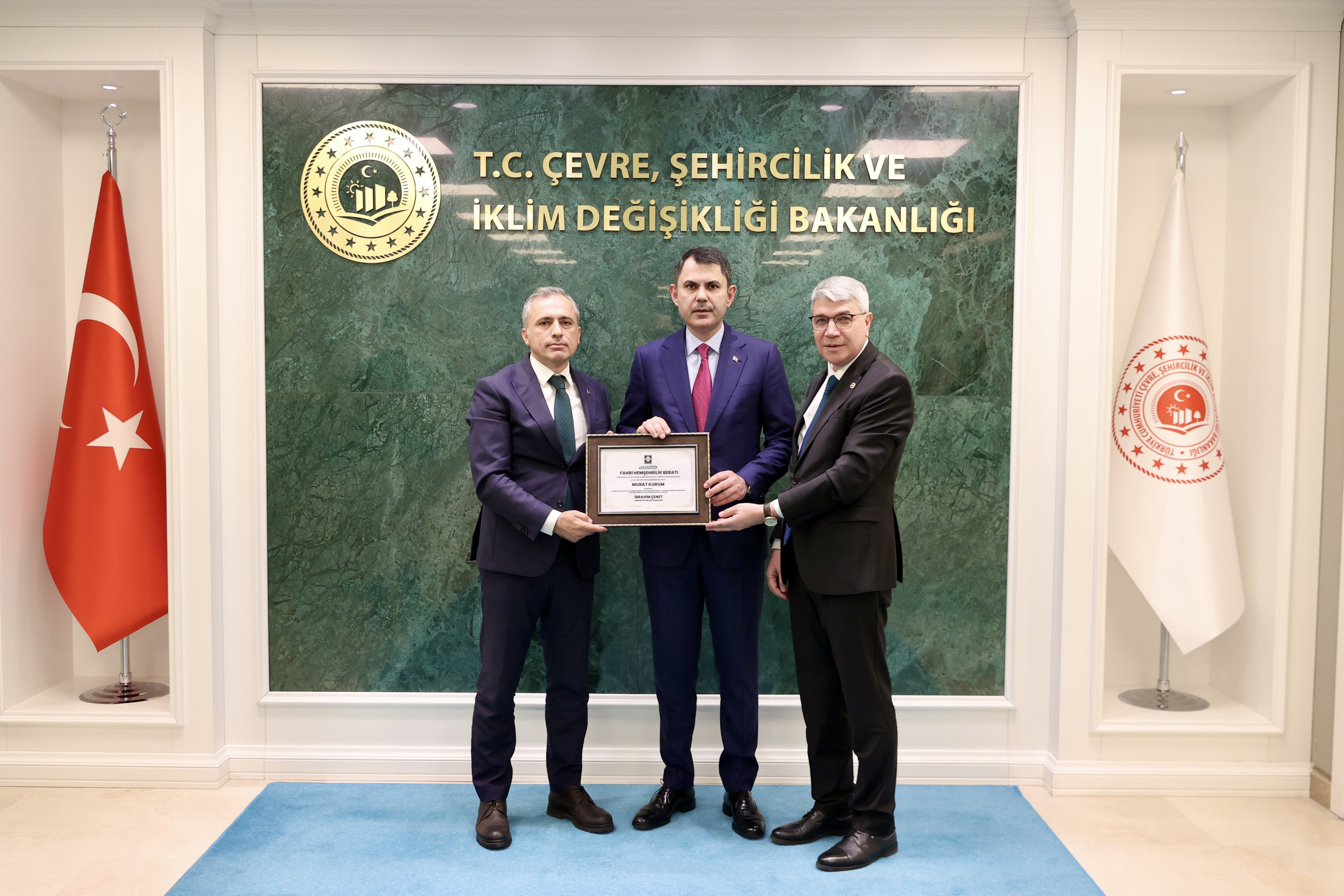 Murat Kurum Fahri Hemşehrilik Beratı