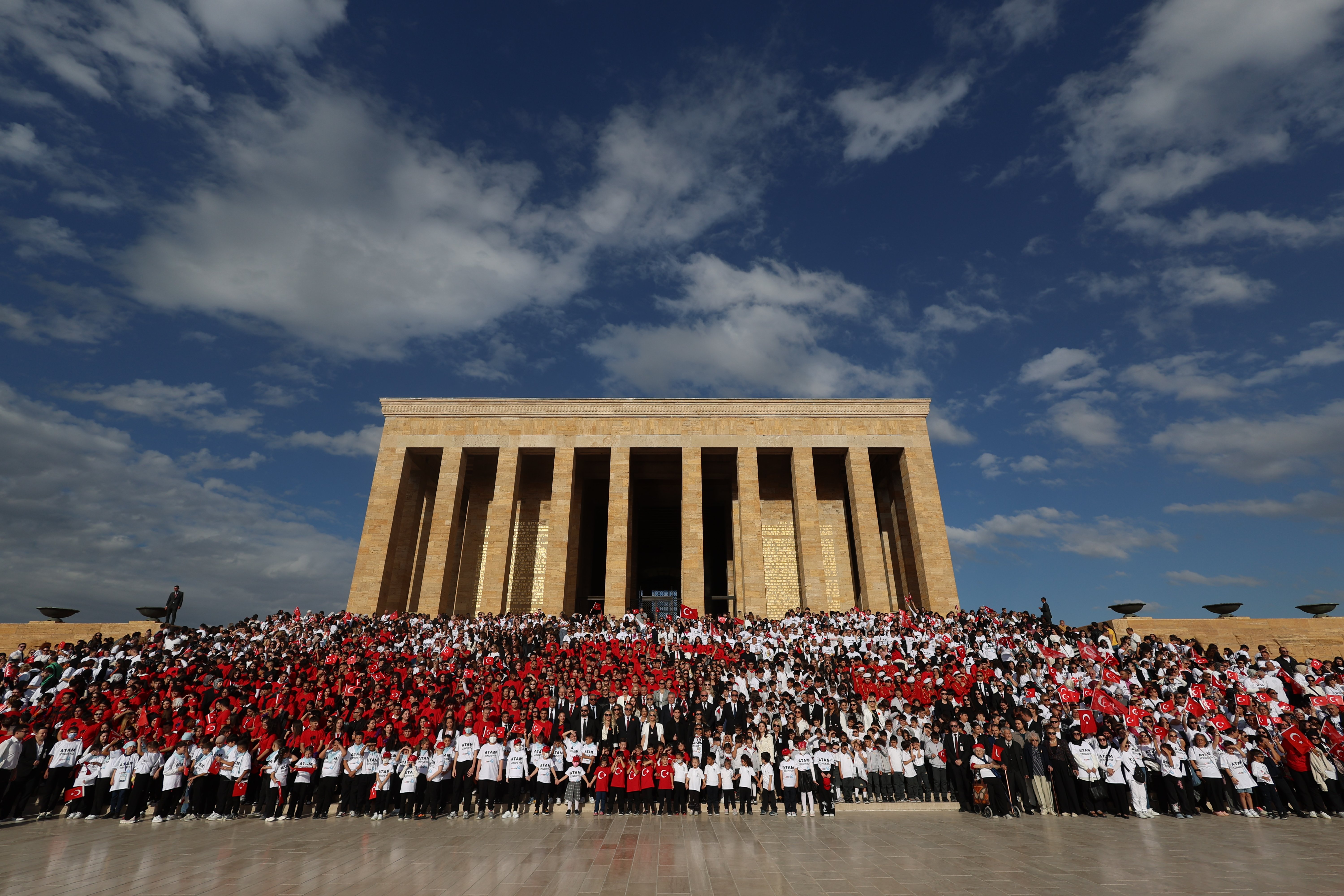 LÖSEV Anıtkabir Ziyareti