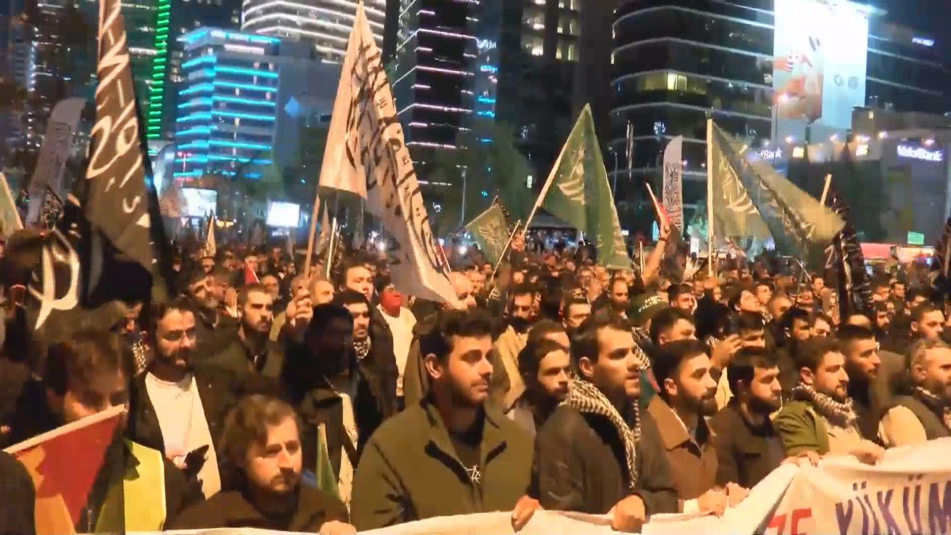ABD Konsolosluğu Önünde Protesto