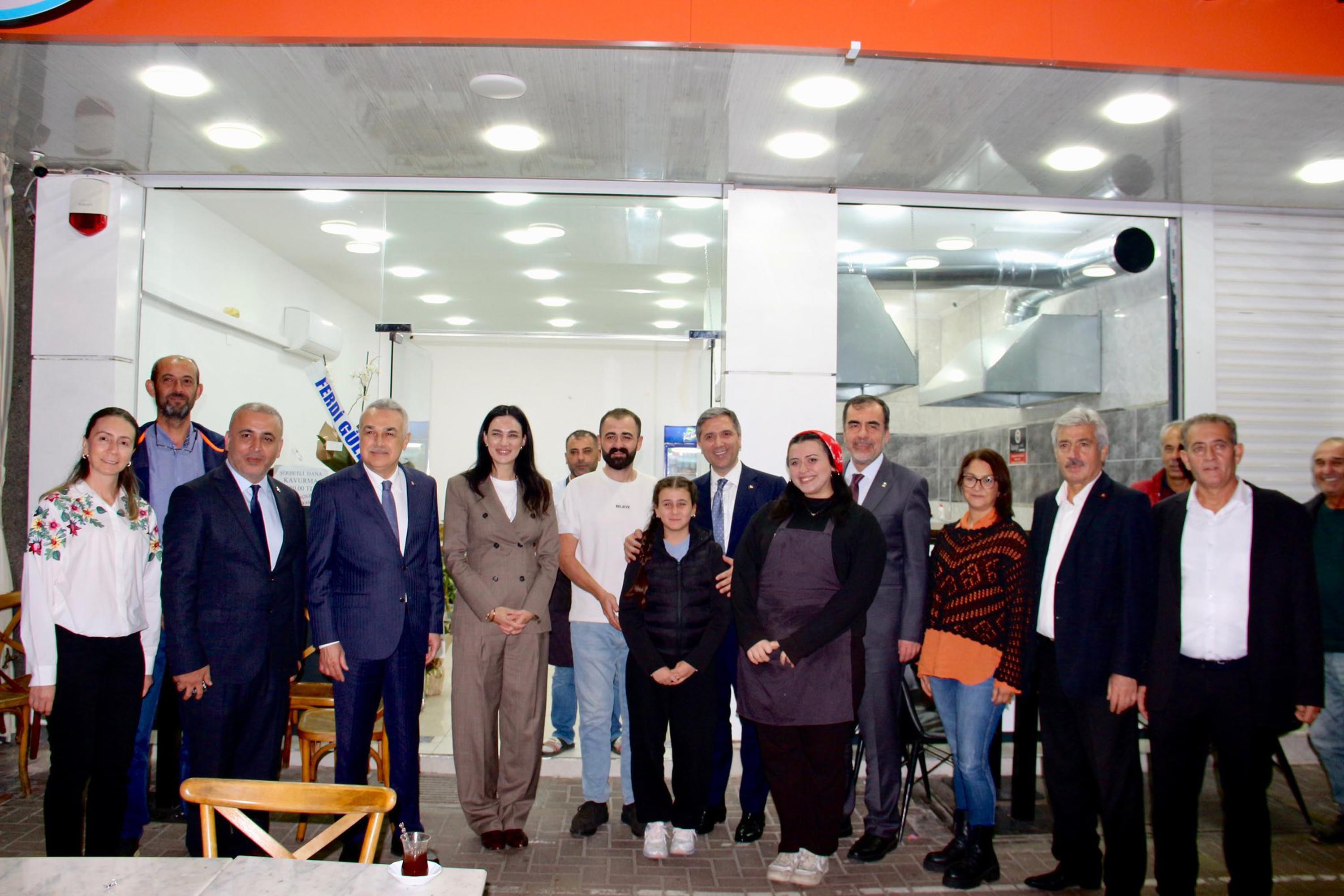 AK Parti teşkilat toplantısı