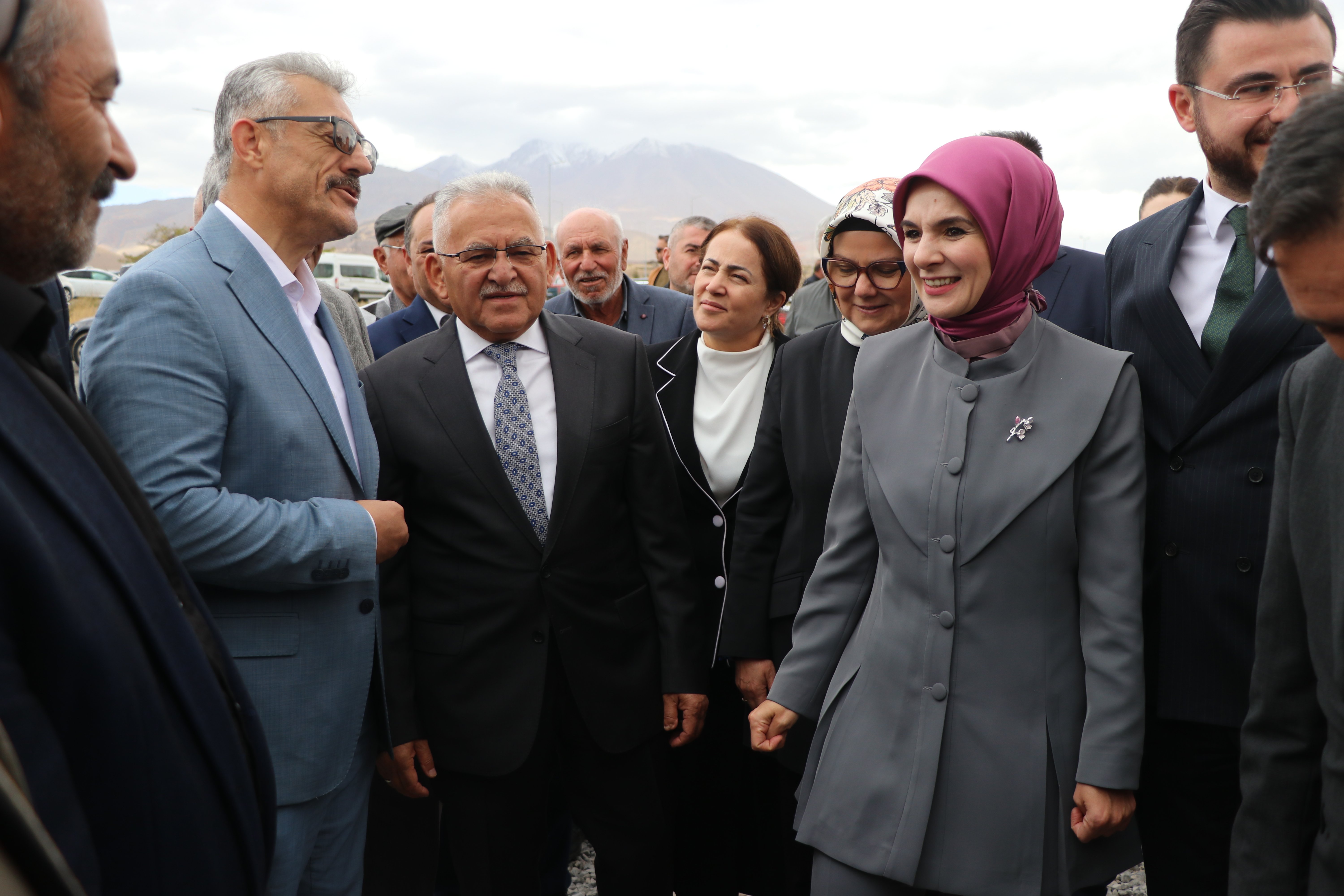 Bakan Mahinur Özdemir Göktaş
