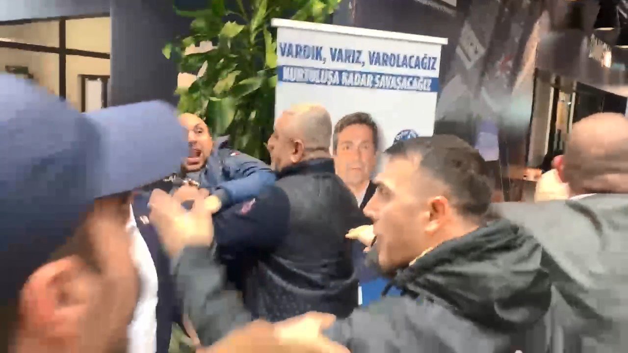 CHP Kongresi Tartışma
